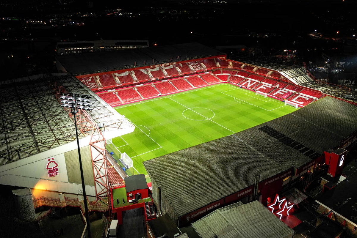 Nottingham Forest vs Liverpool LIVE: Premier League team news and line-ups from top of table clash