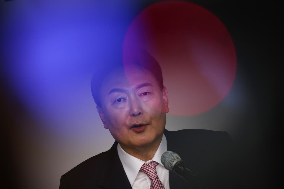 South Korean investigators finally arrest president Yoon Suk Yeol after weeks-long standoff