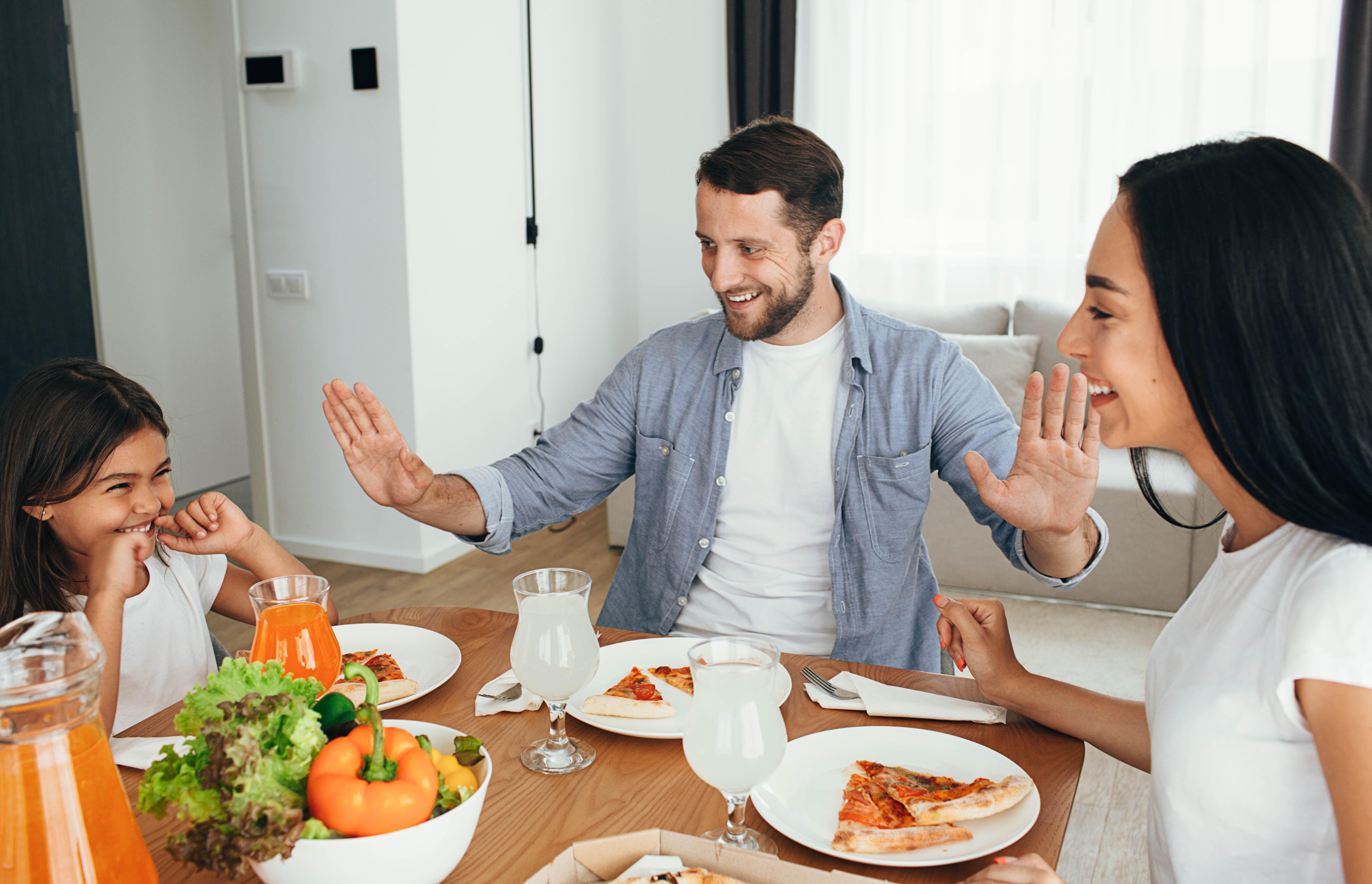 Create a calm and happy atmosphere around food