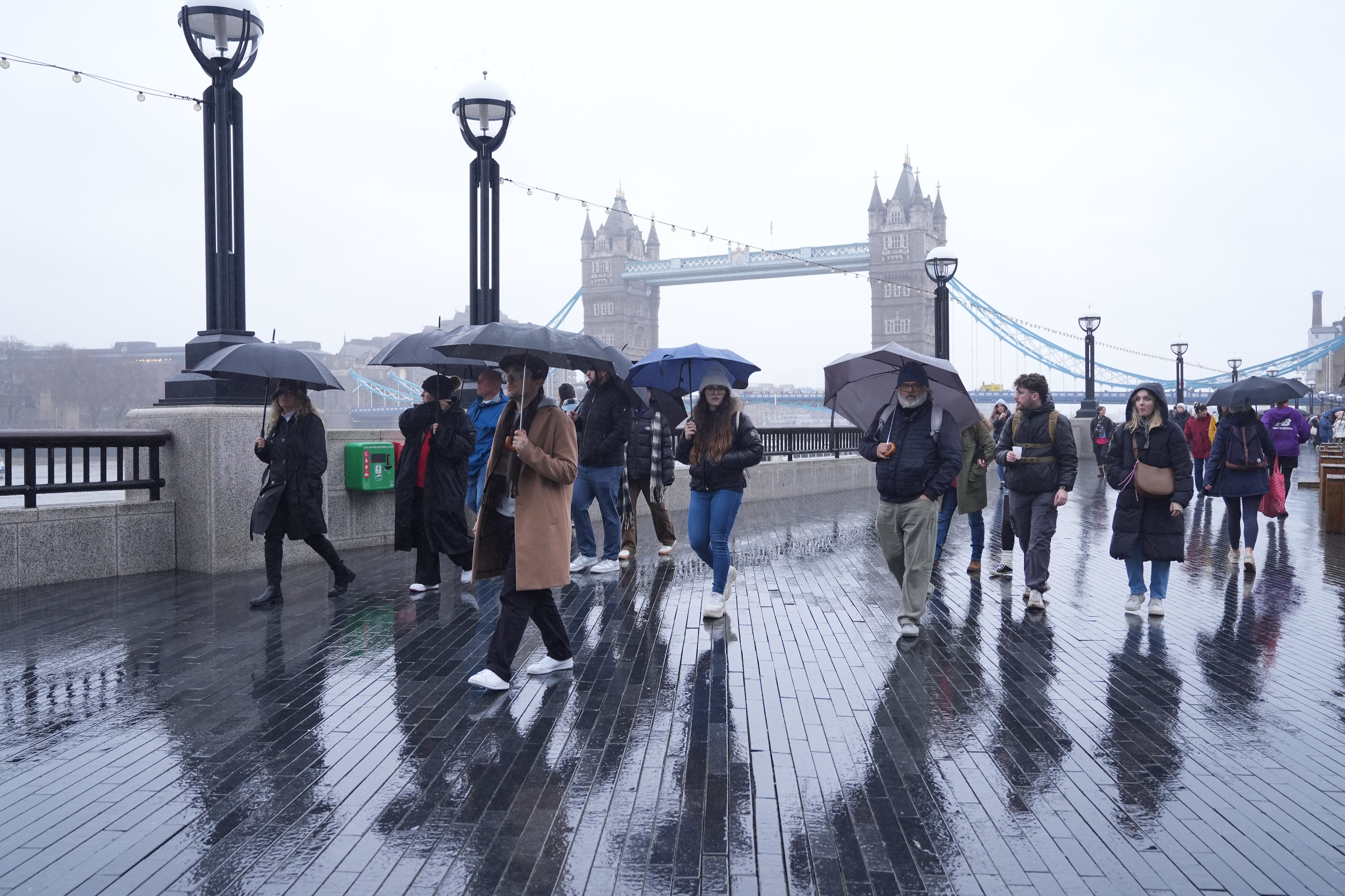 Icy temperatures and drizzle is set to hit the UK with temperatures hitting -2C