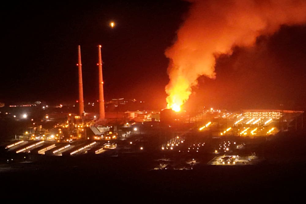 Fire In Factories Moss Landing fire: One of the world’s largest battery factories ablaze ...