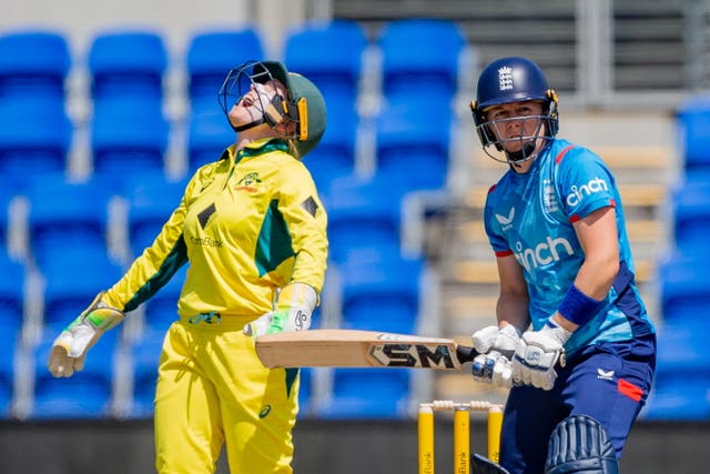 <p>Heather Knight (right) saw her side dealt another blow with defeat in the third ODI in Hobart</p>