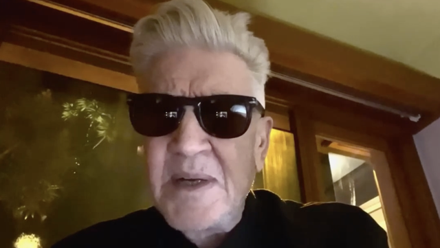 <p>David Lynch speaks at Meditate America</p>