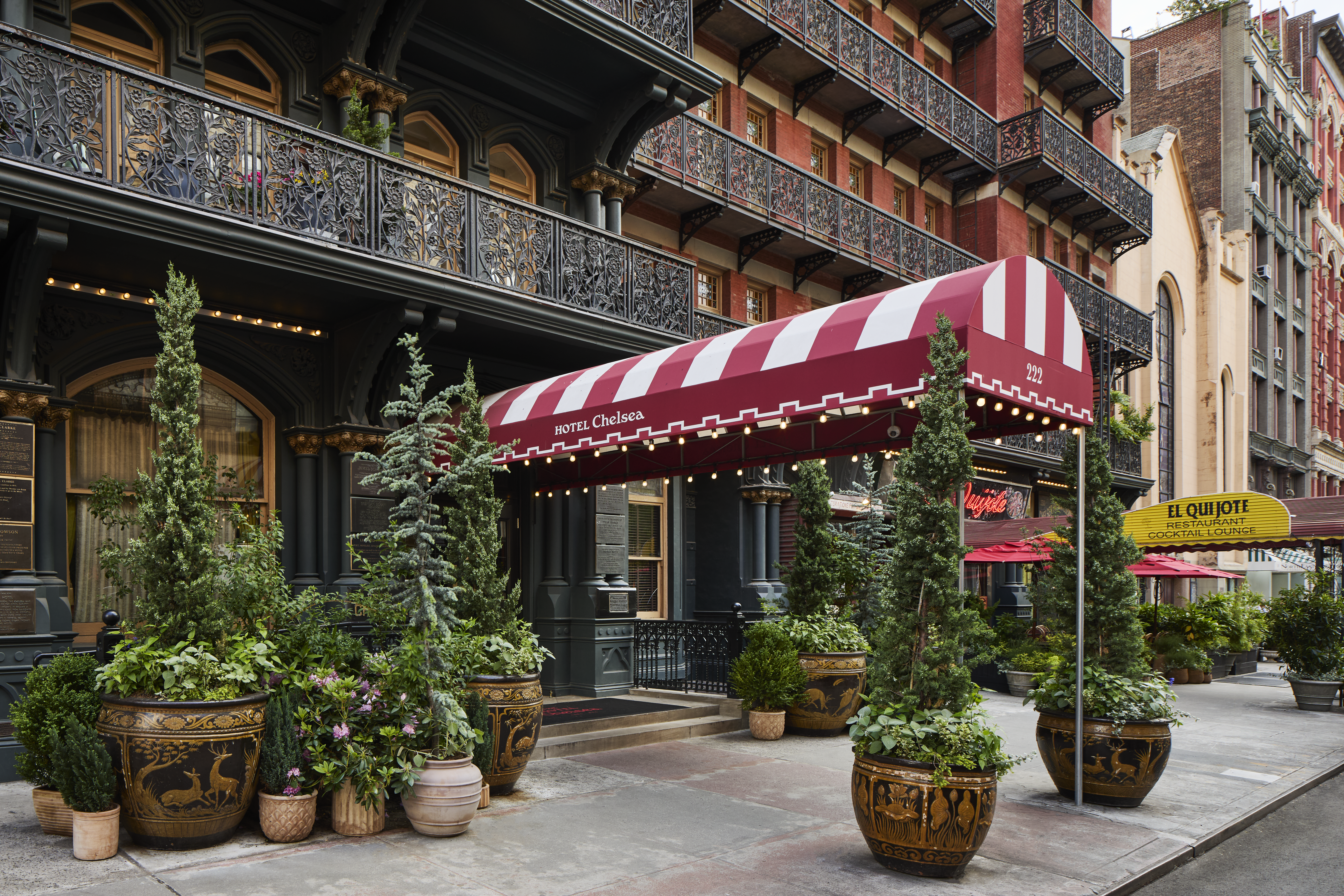 Hotel Chelsea, once home to artists and writers, still contains a bohemian feel