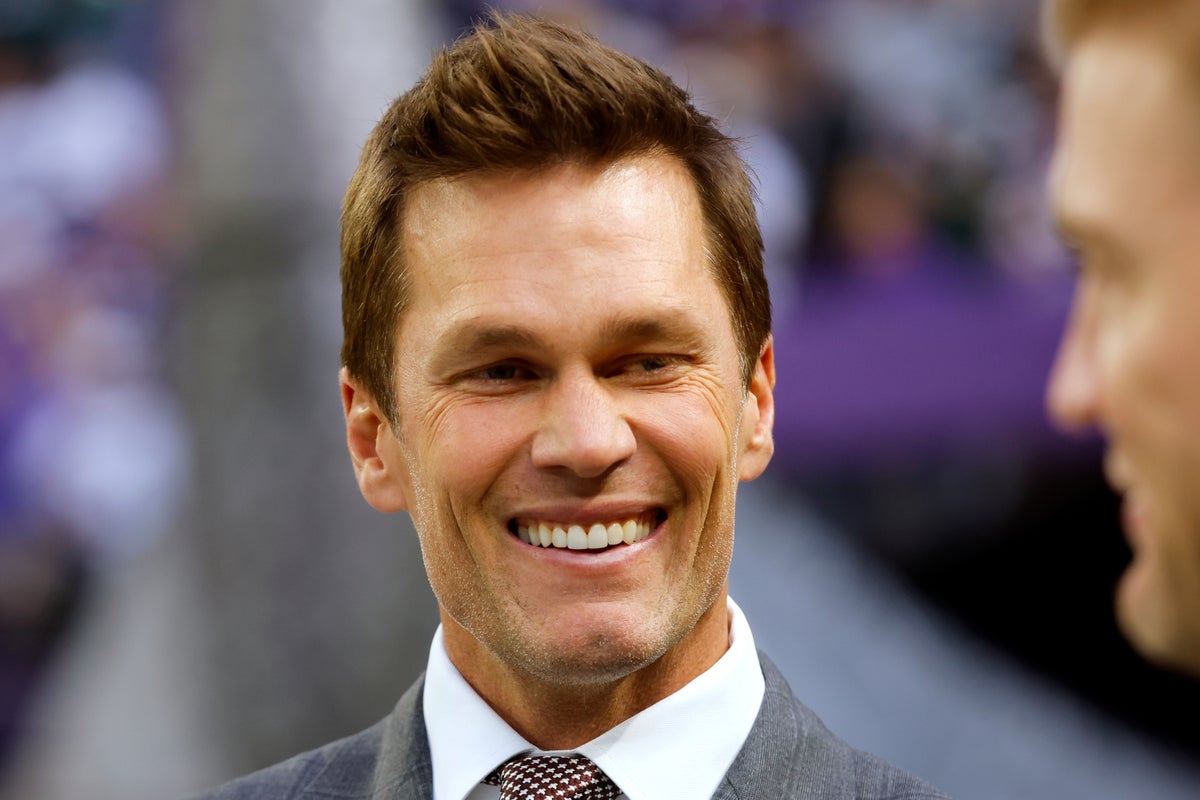 Fox exec calls Brady rumors "a never-ending, merry-go-round" of narratives