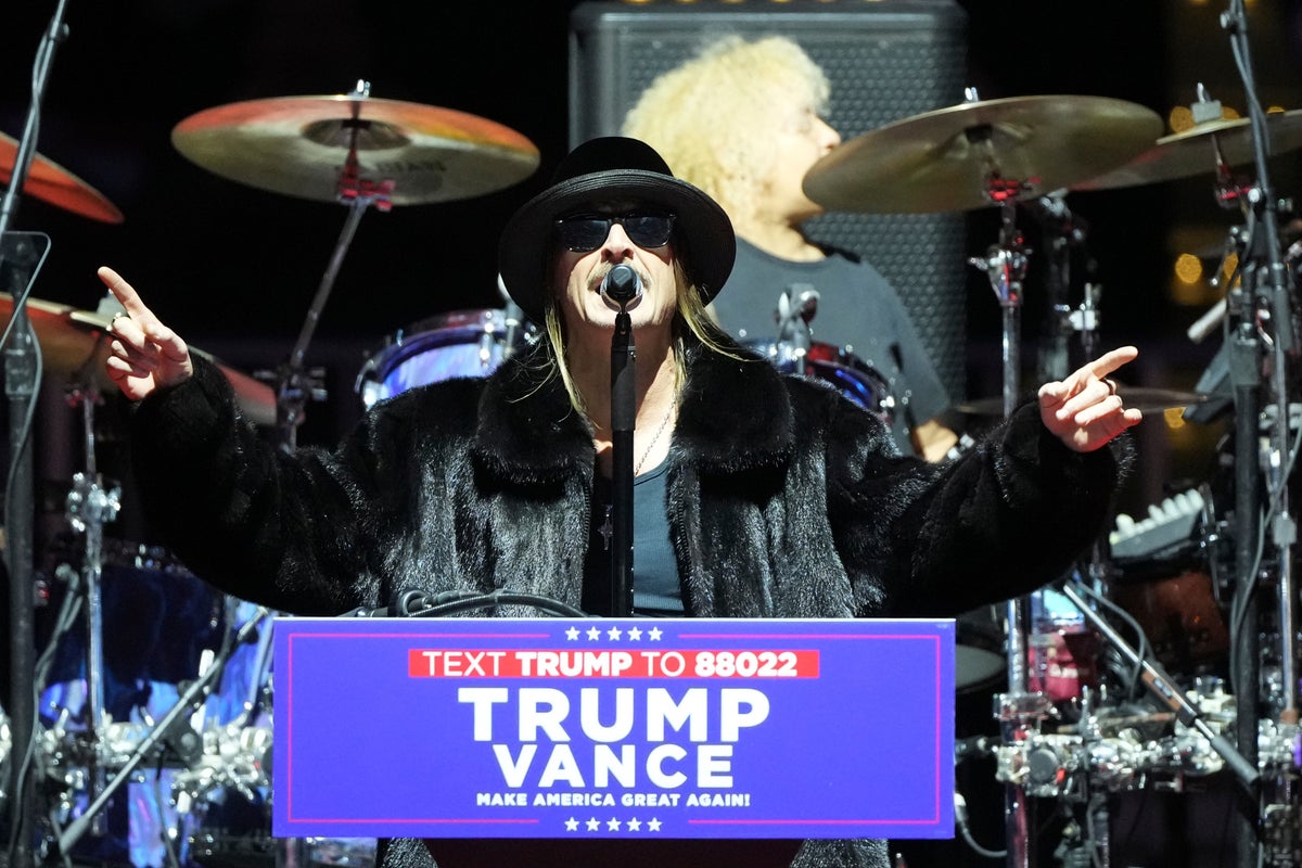 Influenciadores MAGA Caem em Golpe Hilário: Cartaz Falso do Show do Intervalo Promete Kid Rock e 'Sarampo'