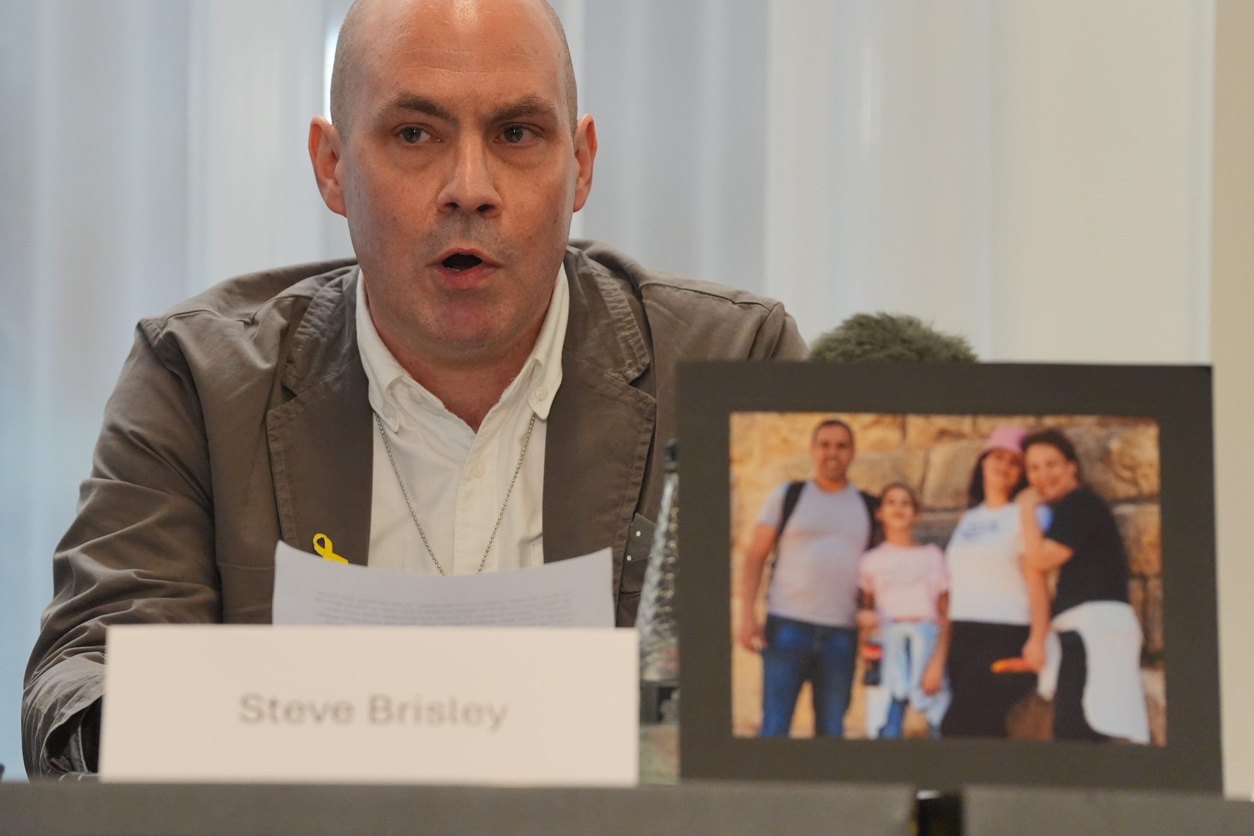Stephen Brisley, whose sister Lianne Sharabi and nephews Noiya and Yahel Sharabi, were murdered by Hamas on October 7, and the brother-in-law of Eli Sharabi who is still a hostage, speaking during a press conference in September