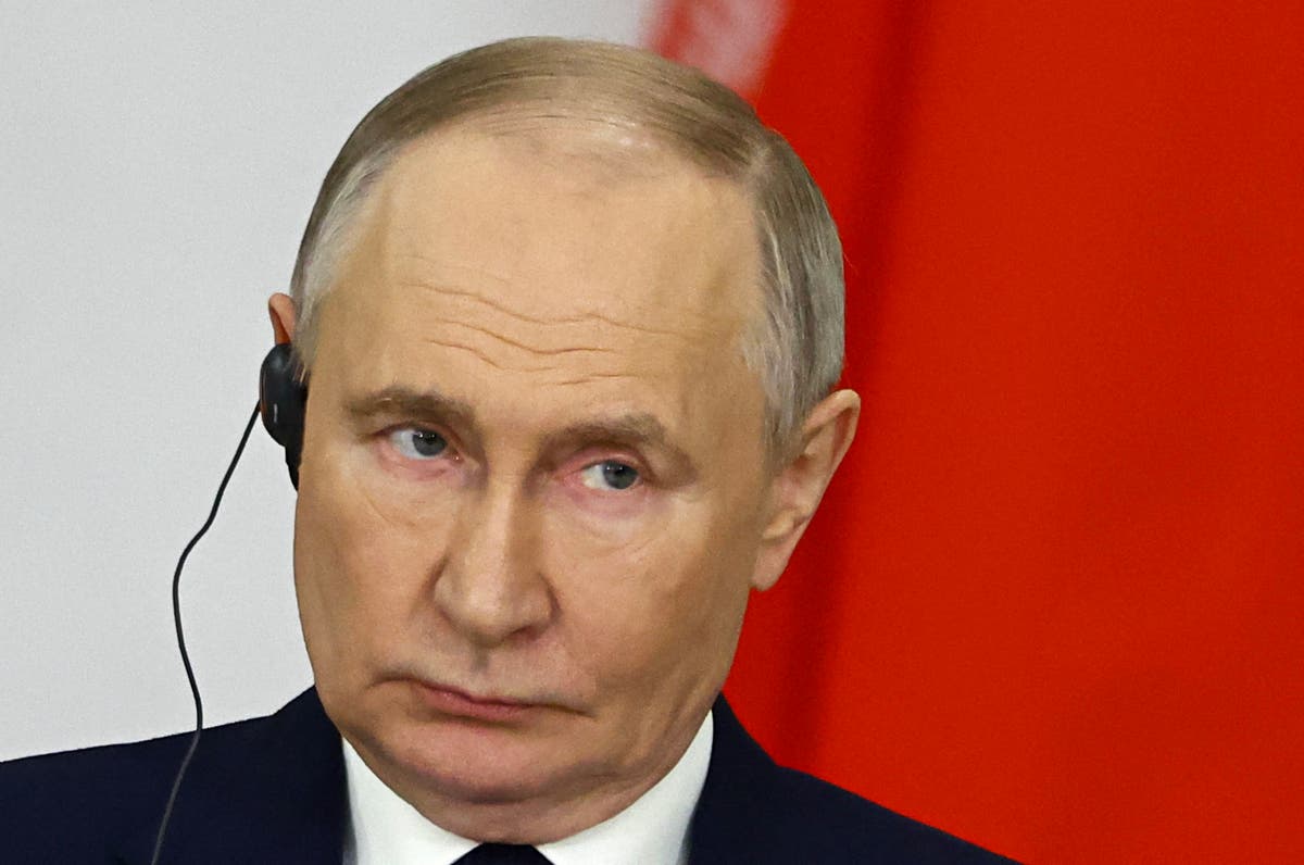 Ukraine warns Trump against early talks as Putin suffers record losses in 2024 - live