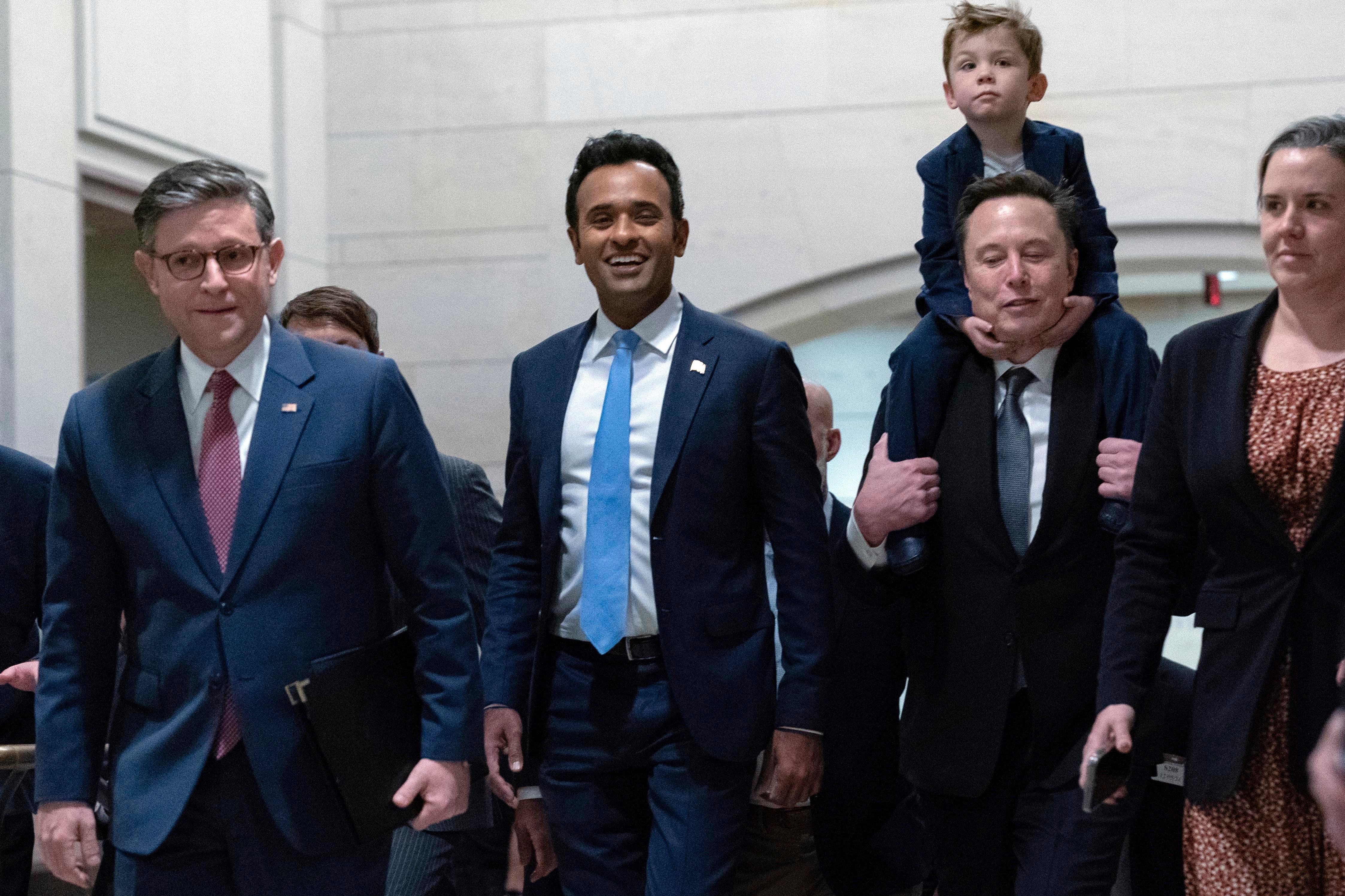 Ramaswamy walks alongside Musk and Speaker of the House Mike Johnson as they arrive for Trump’s inauguration. The former presidential candidate will no longer lead DOGE as he reportedly prepares to run for Ohio governor