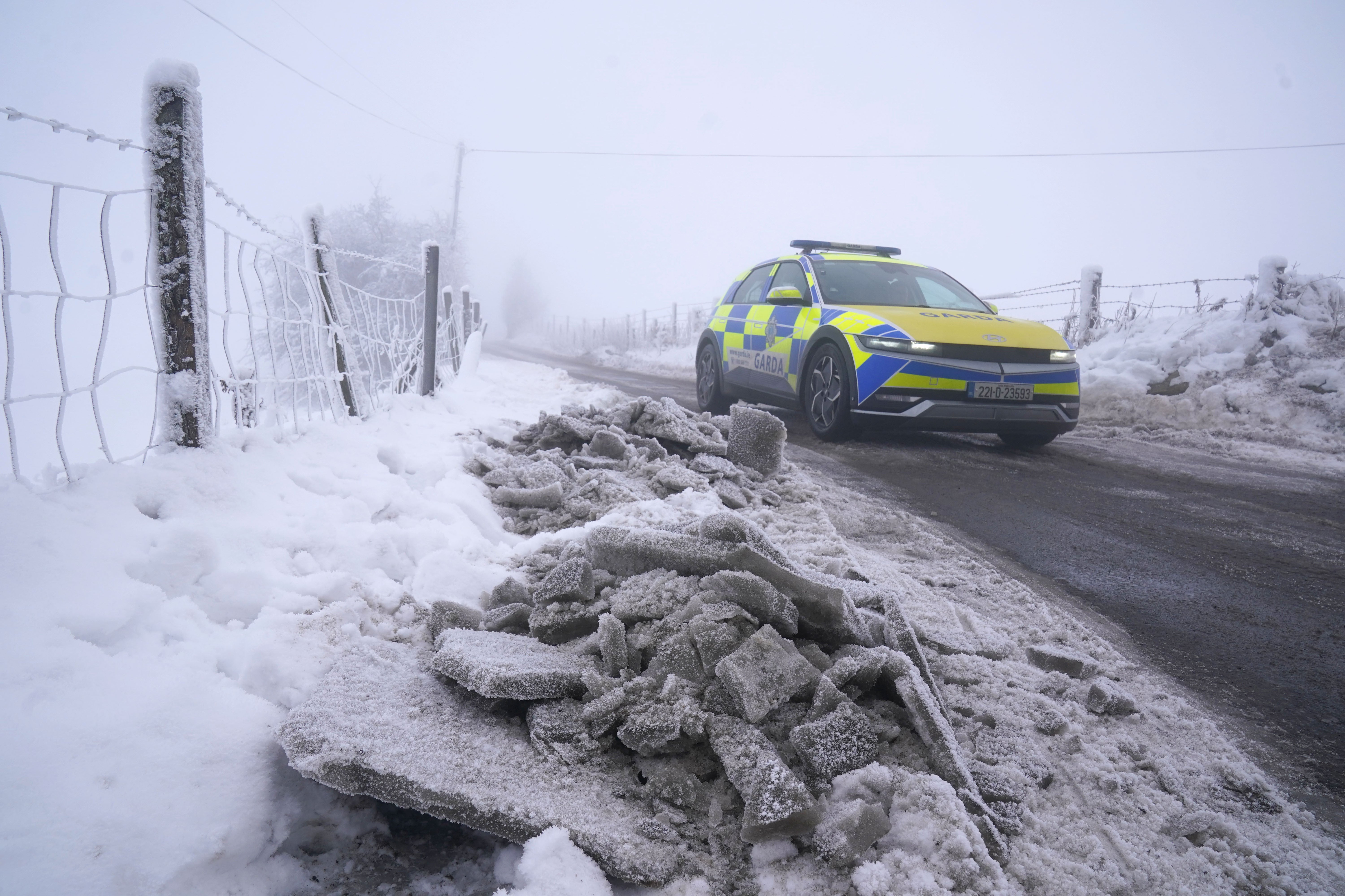 Storm Eowyn could bring snow and damaging winds to Ireland | The ...