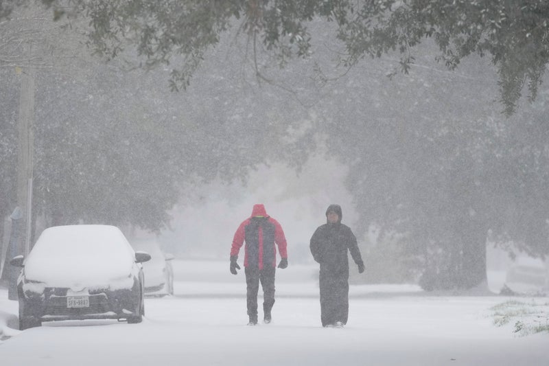 Winter storm live: Warnings issued across Gulf Coast as ‘historic’ storm pummels area with ice and snow