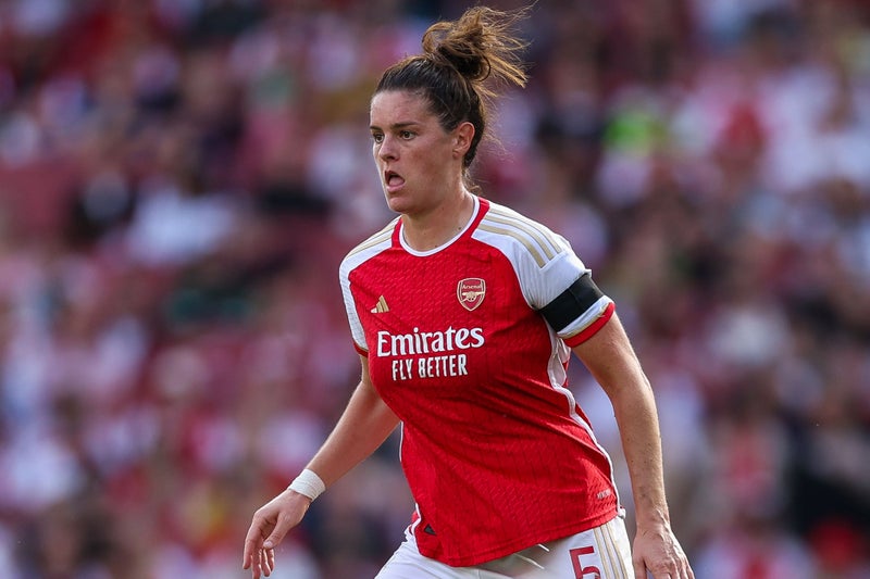 Former Arsenal, Man City and Scotland defender Jen Beattie retires from football