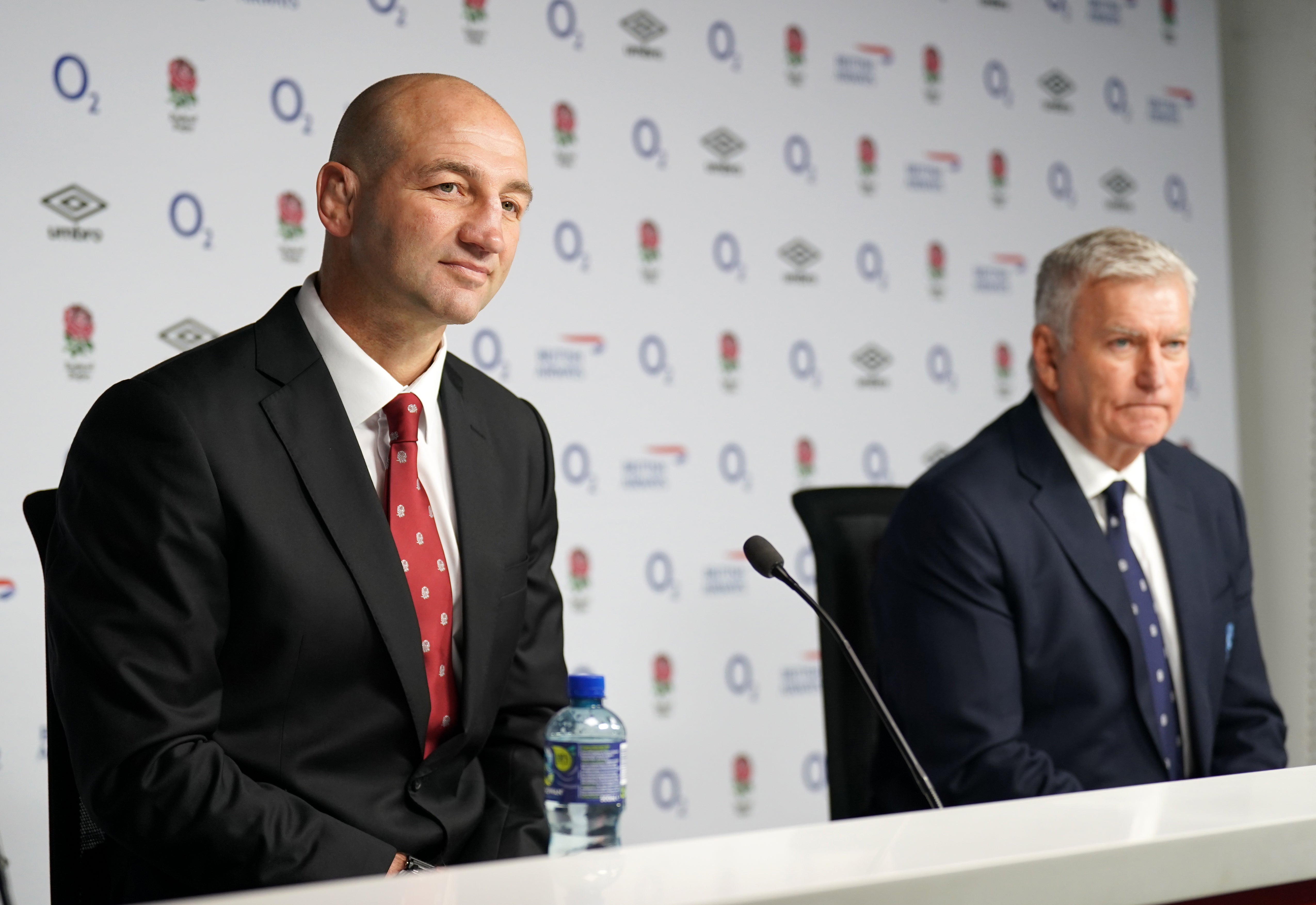 England head coach Steve Borthwick has been backed by RFU chief executive Bill Sweeney