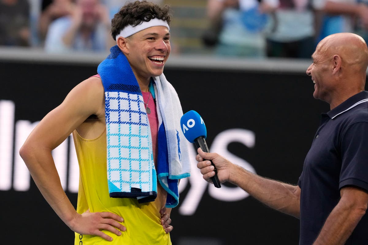 Australian Open: Ben Shelton blasts T...