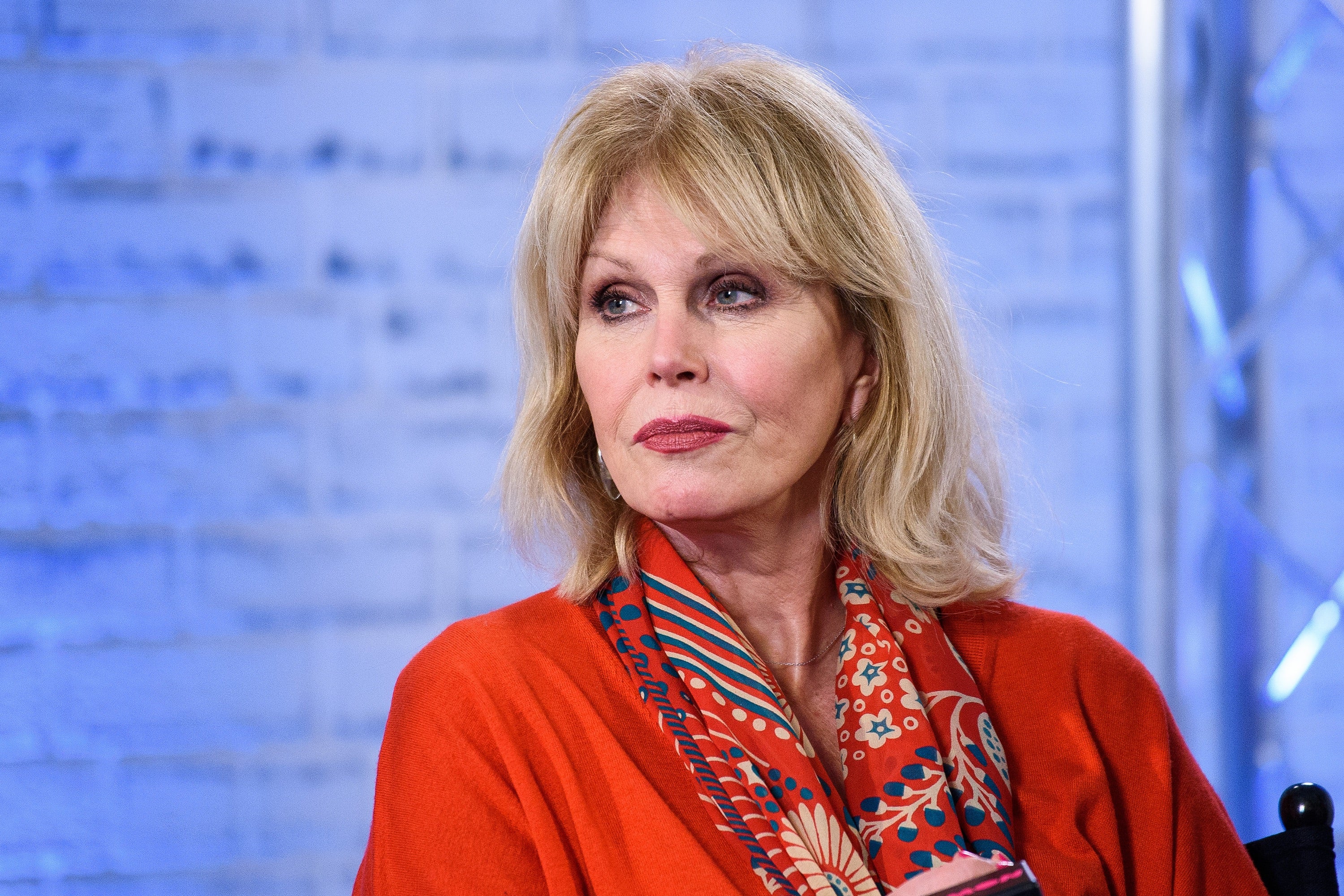 Joanna Lumley's make-up artist loves this new product for blurring fine lines