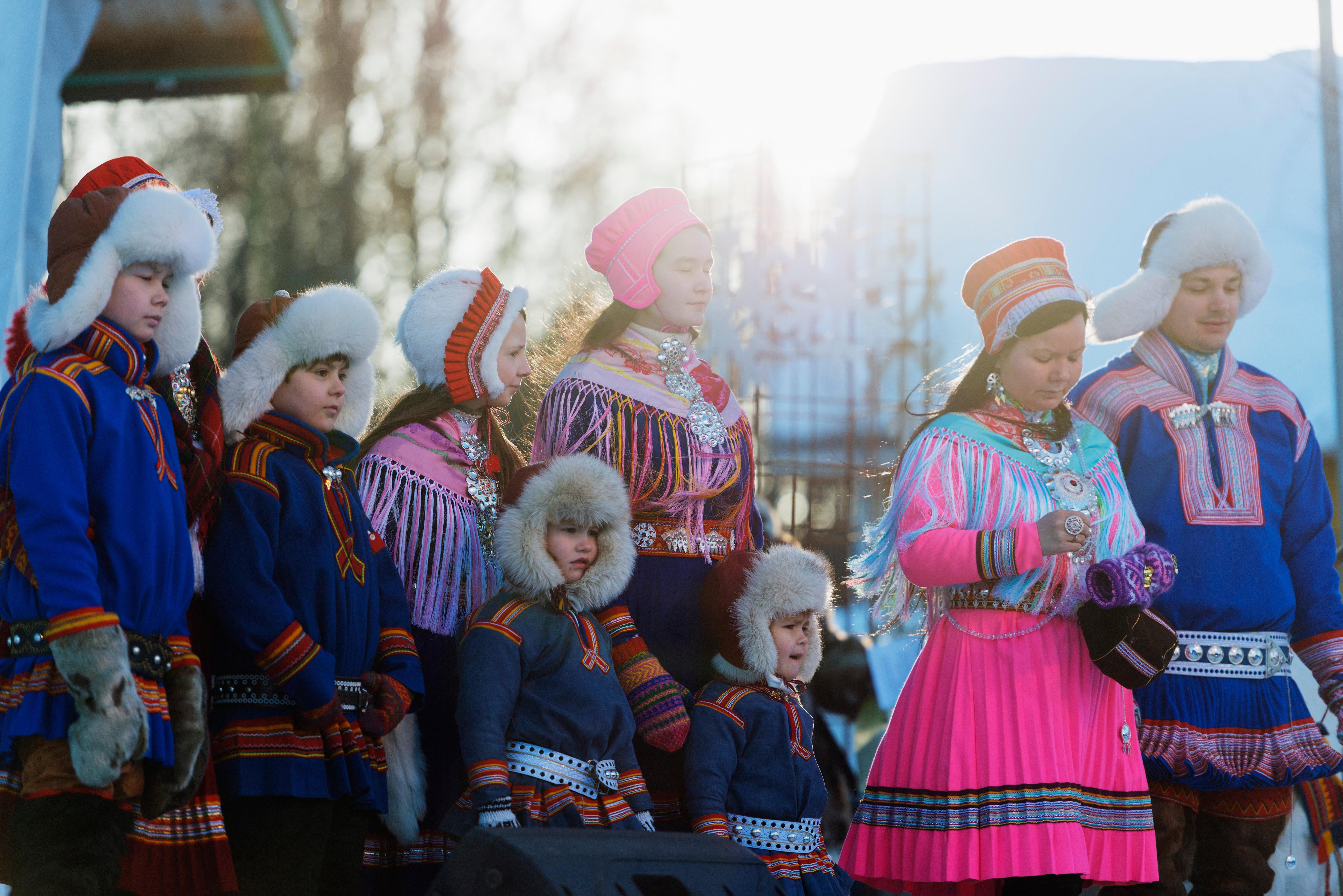 In Mehamn, you can go on an excursion among the Sámi, indigenous people whose history and culture are deeply connected to Arctic nature