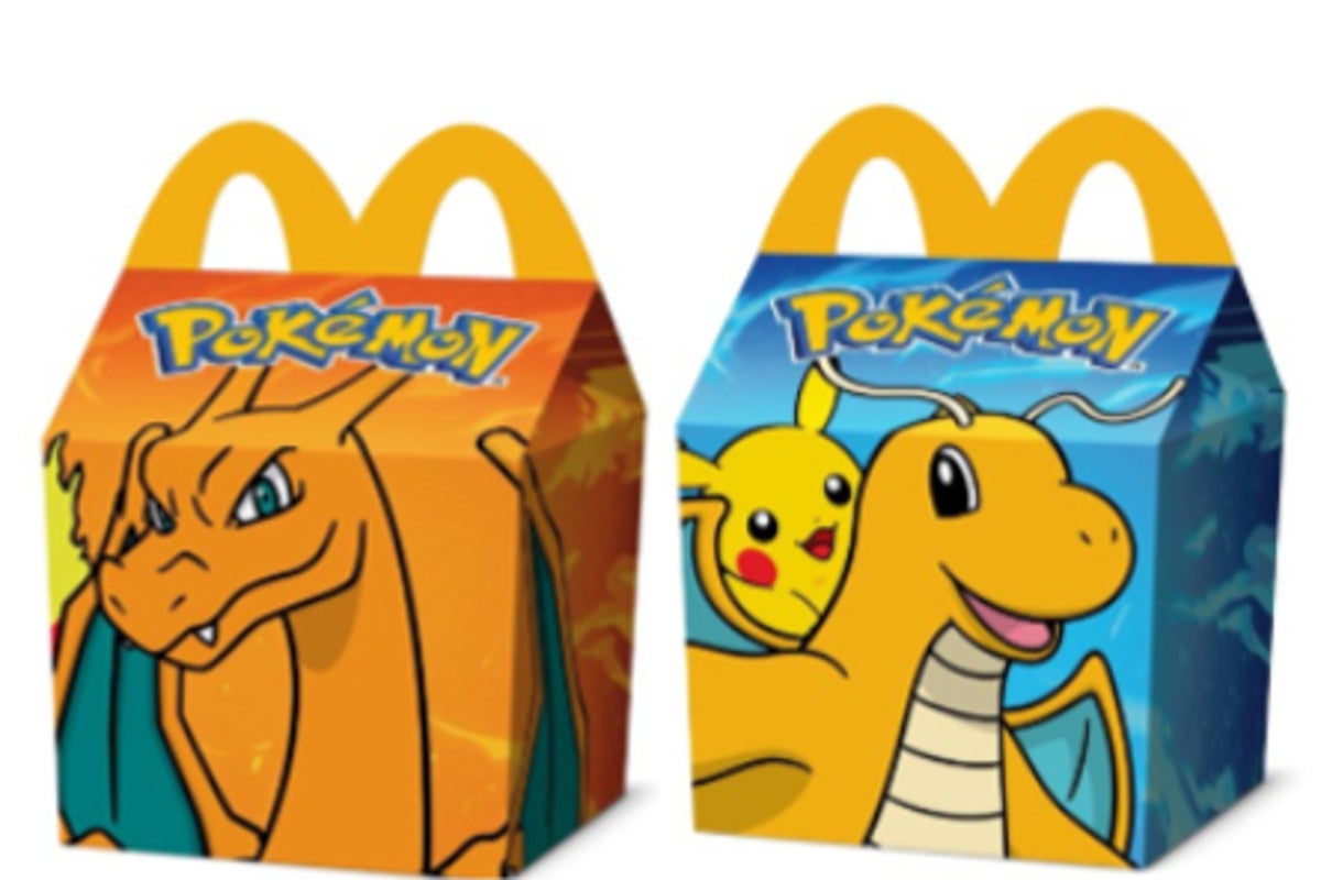 roaring moon pokemon card mcdonalds Roaring Moon 011/015 main image 0