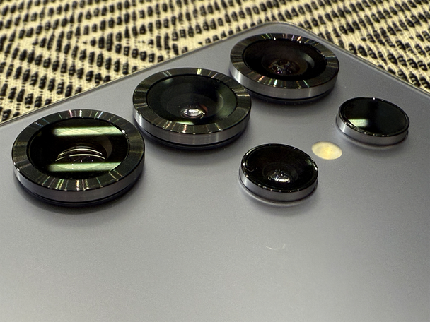 Samsung galaxy s25 ultra IndyBest first look review cameras