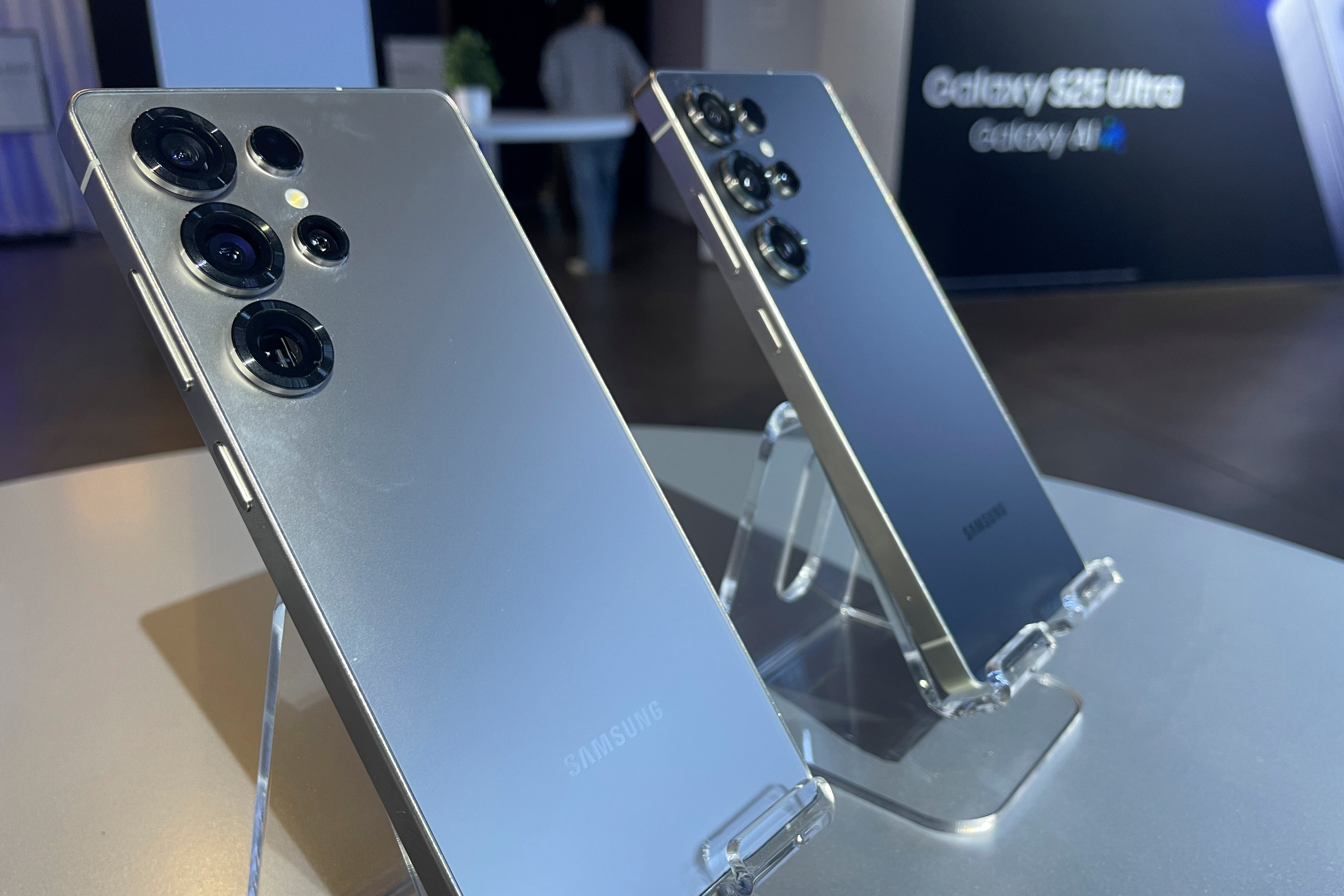Samsung Smartphone Showcase