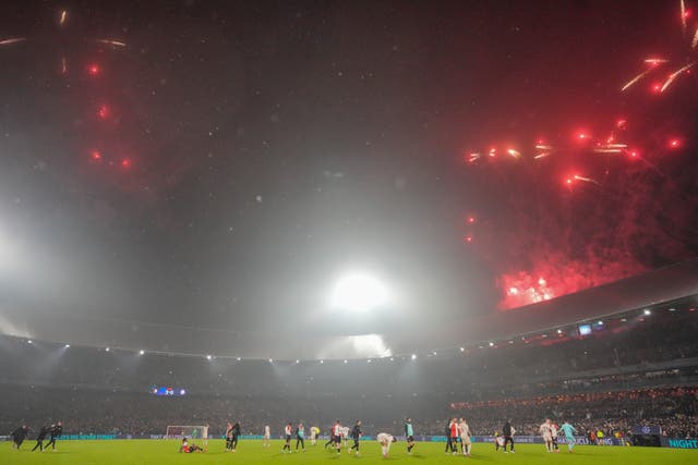 CAMPÉONES-FEYENOORD-HINCHAS