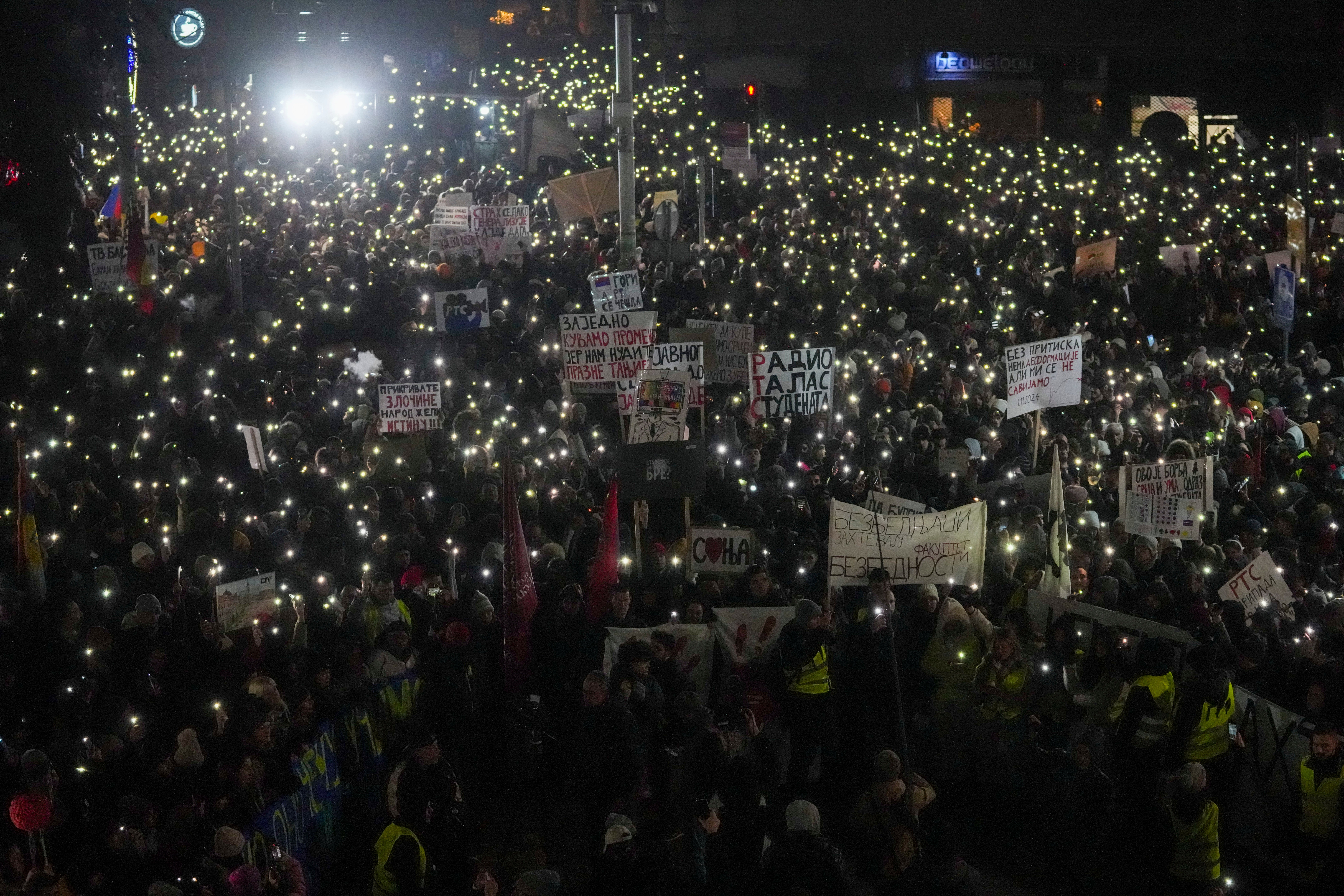 APTOPIX Serbia Protest