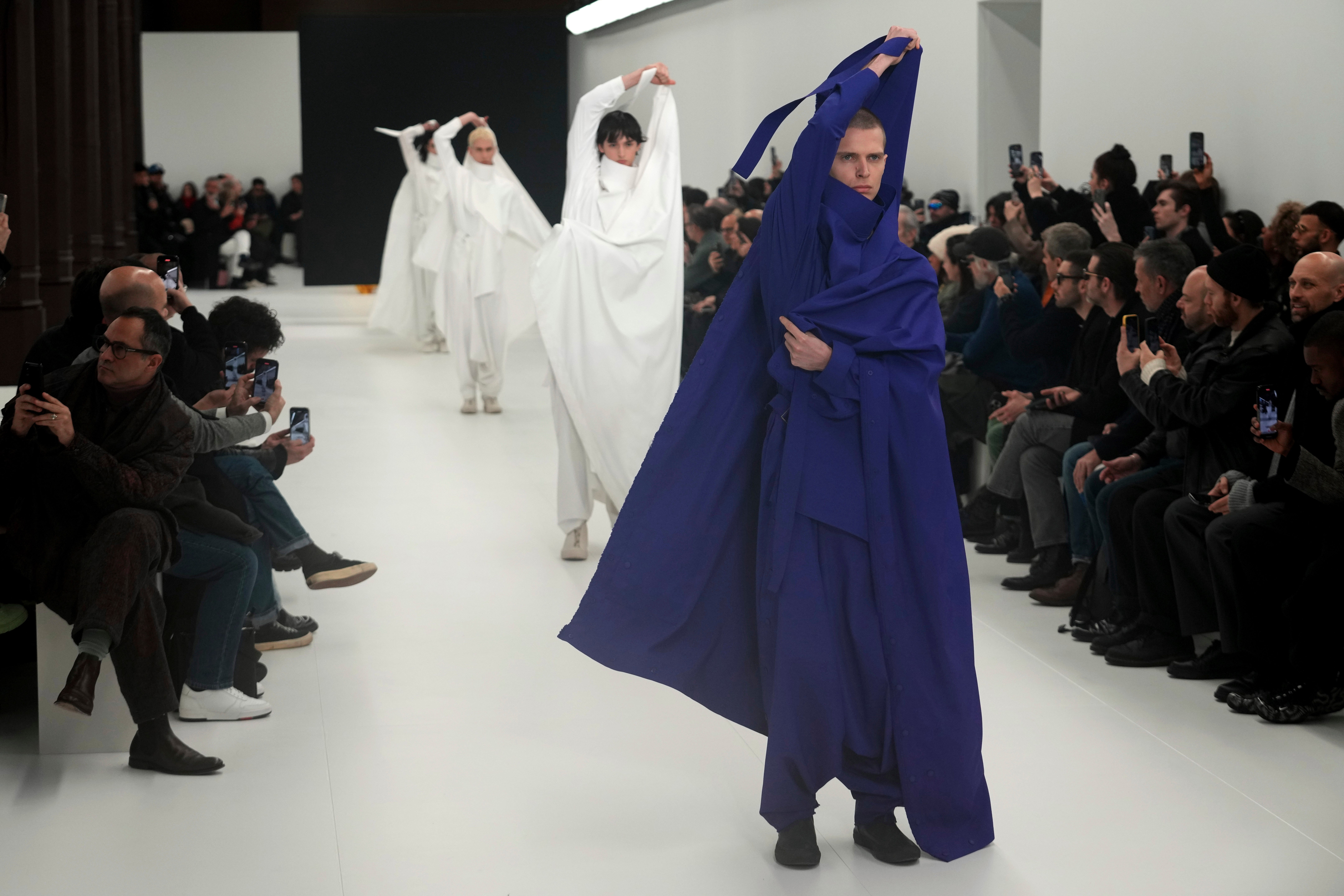 France Fashion F/W 25/26 Issey Miyake