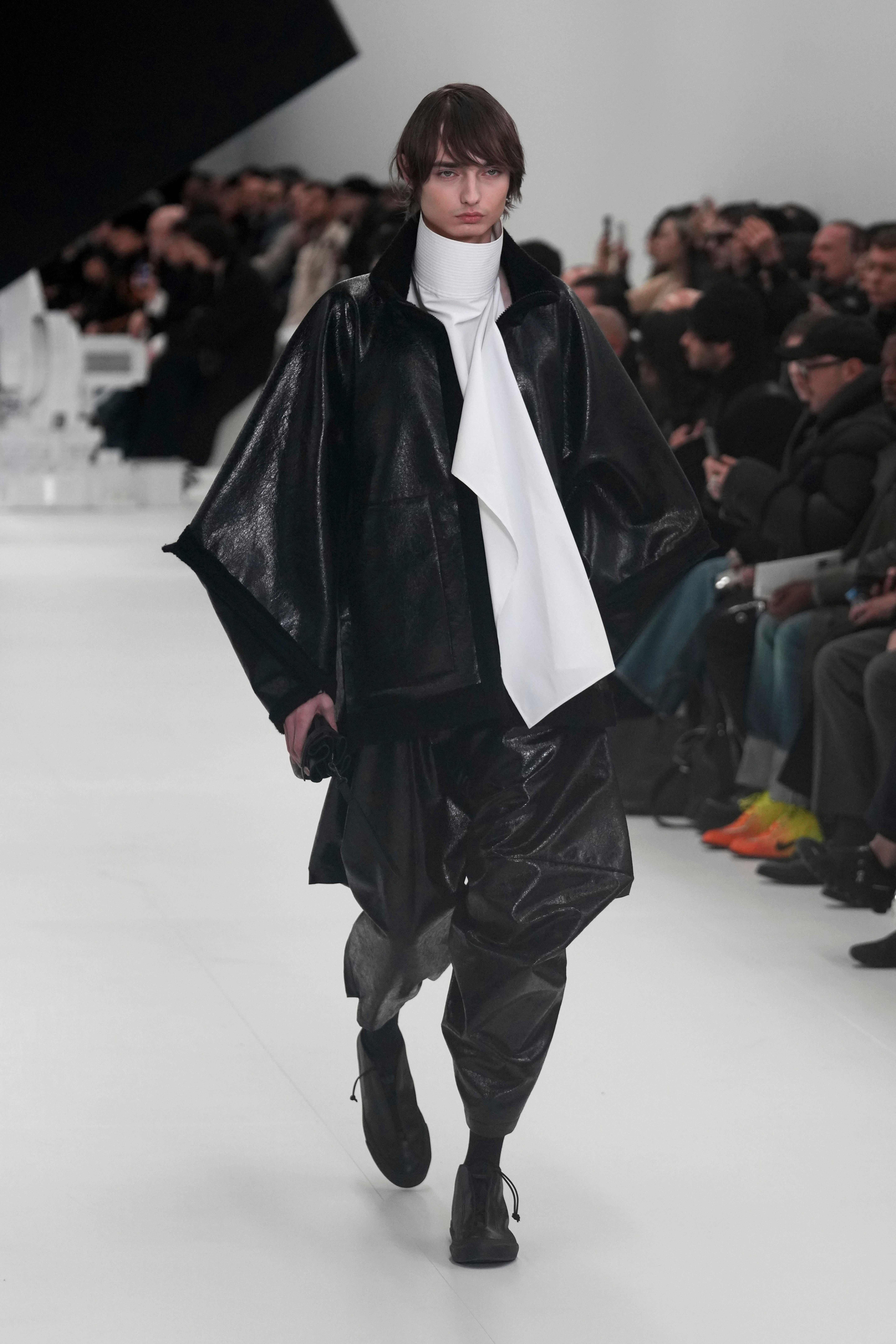 France Fashion F/W 25/26 Issey Miyake