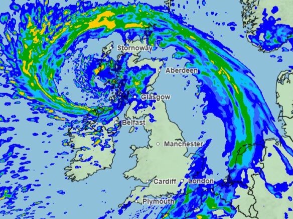 Bagaimana cuaca akan menghantam Skotlandia dan Irlandia Utara pada jam 9 pagi pada hari Jumat