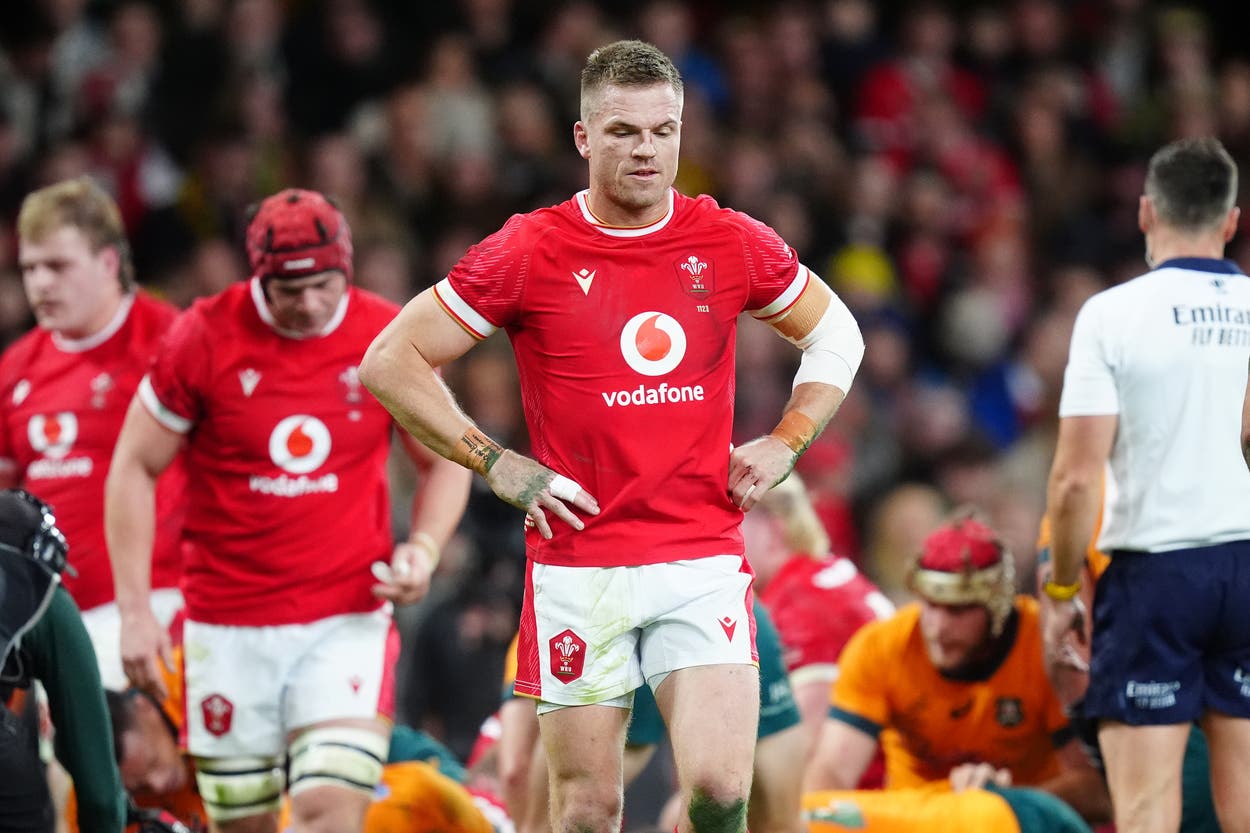 Wales call up Gareth Anscombe and Max Llewellyn as key coach departs ...