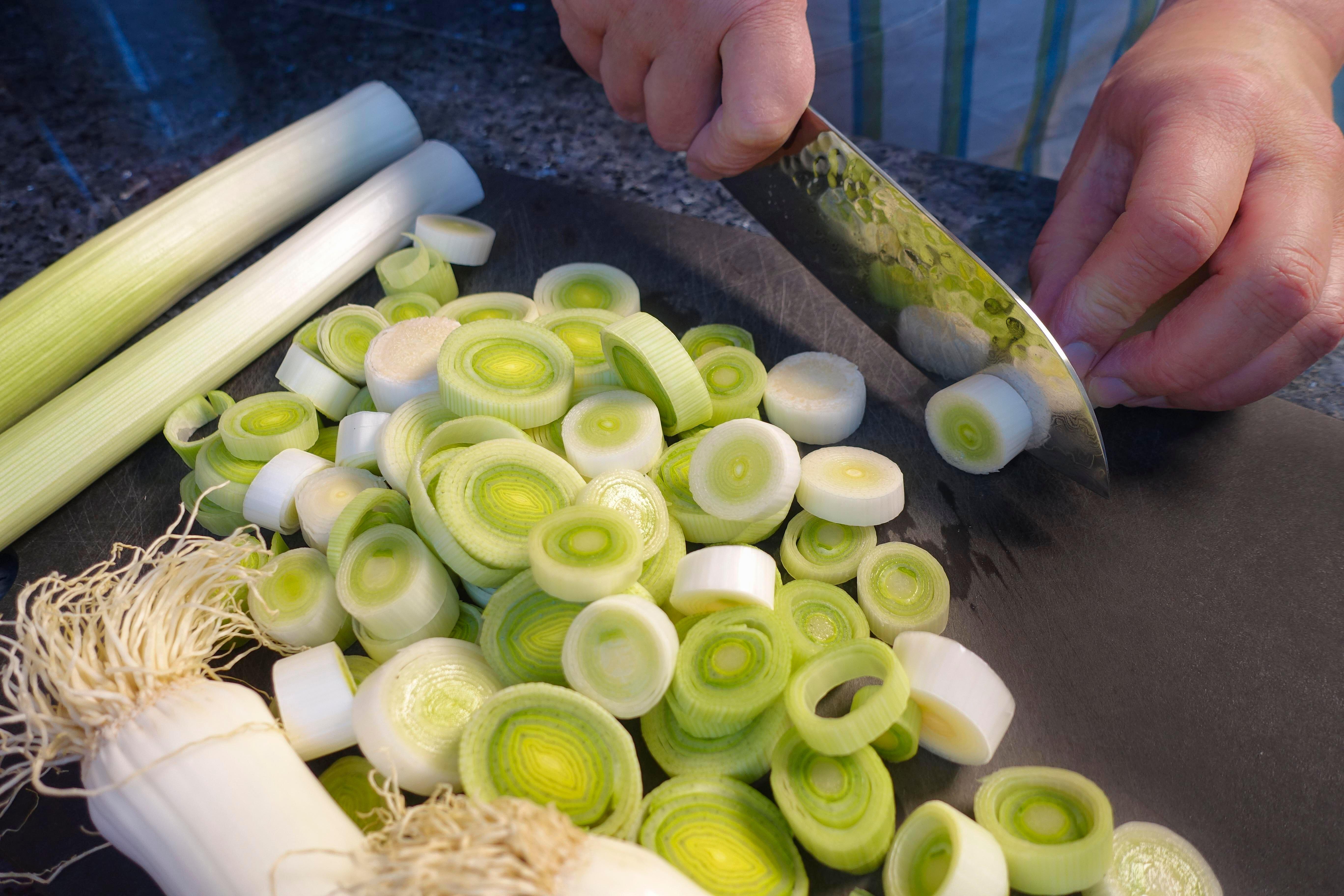 Inulin is found naturally in foods such as leeks