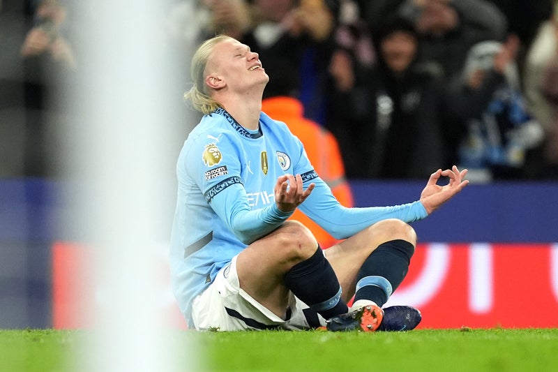 Erling Haaland and Phil Foden help Manchester City to comeback win over Chelsea