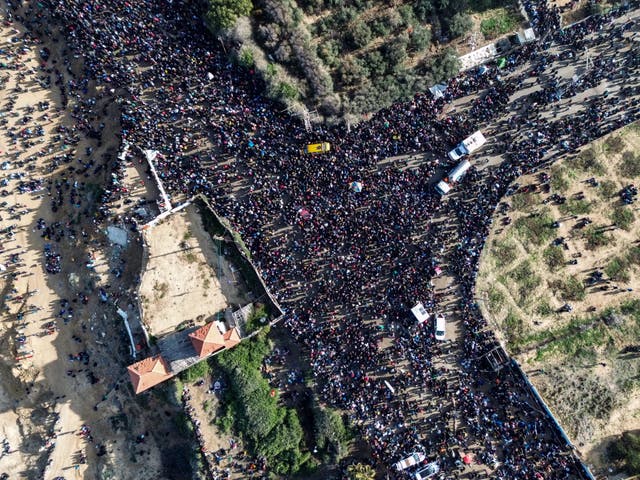 <p>Tens of thousands of Palestinians have been blocked from returning to Gaza after Israel accused Hamas of breaching the fragile week-old ceasefire</p>