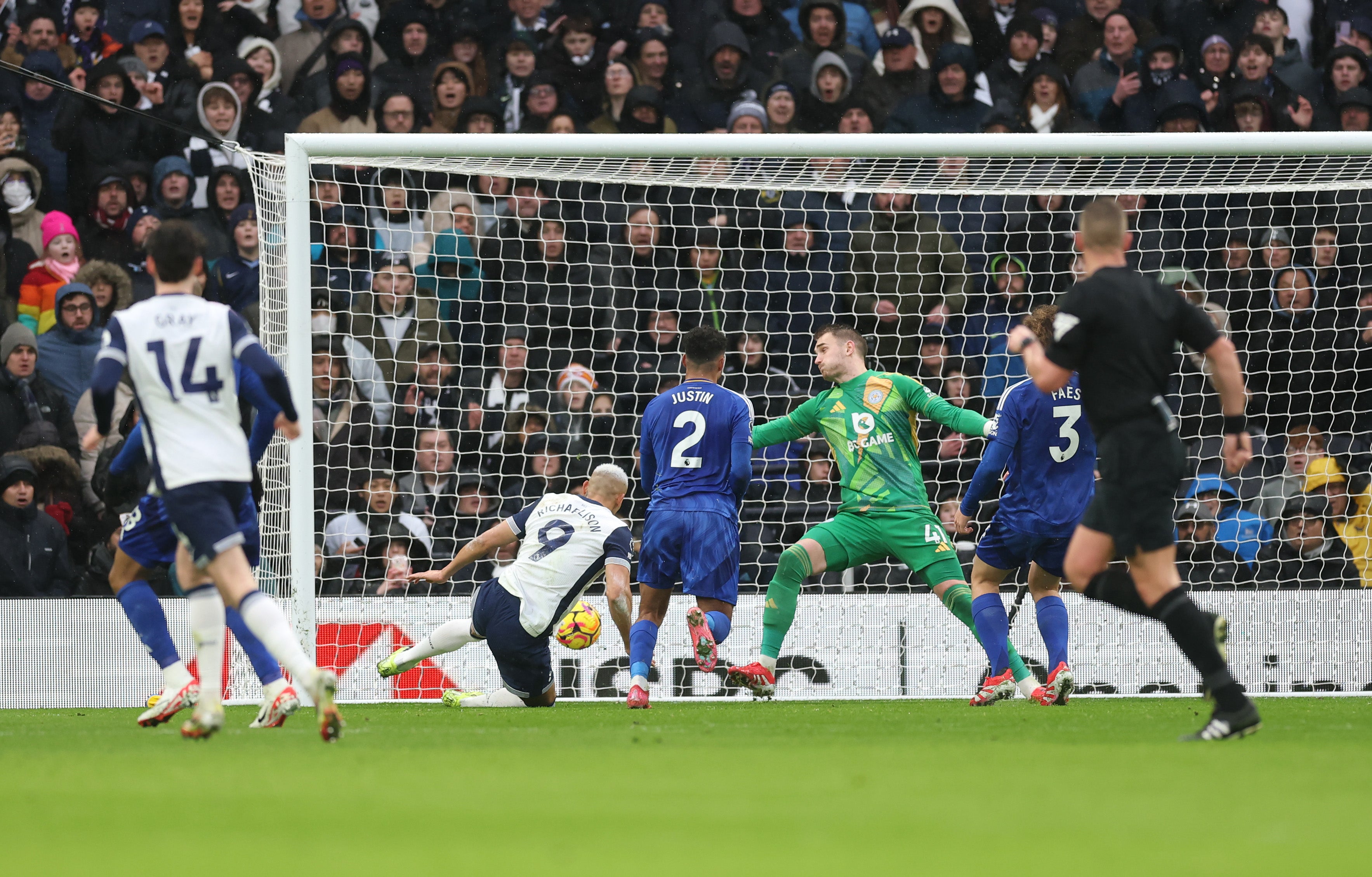 Richarlison’s header sent Tottenham into the lead