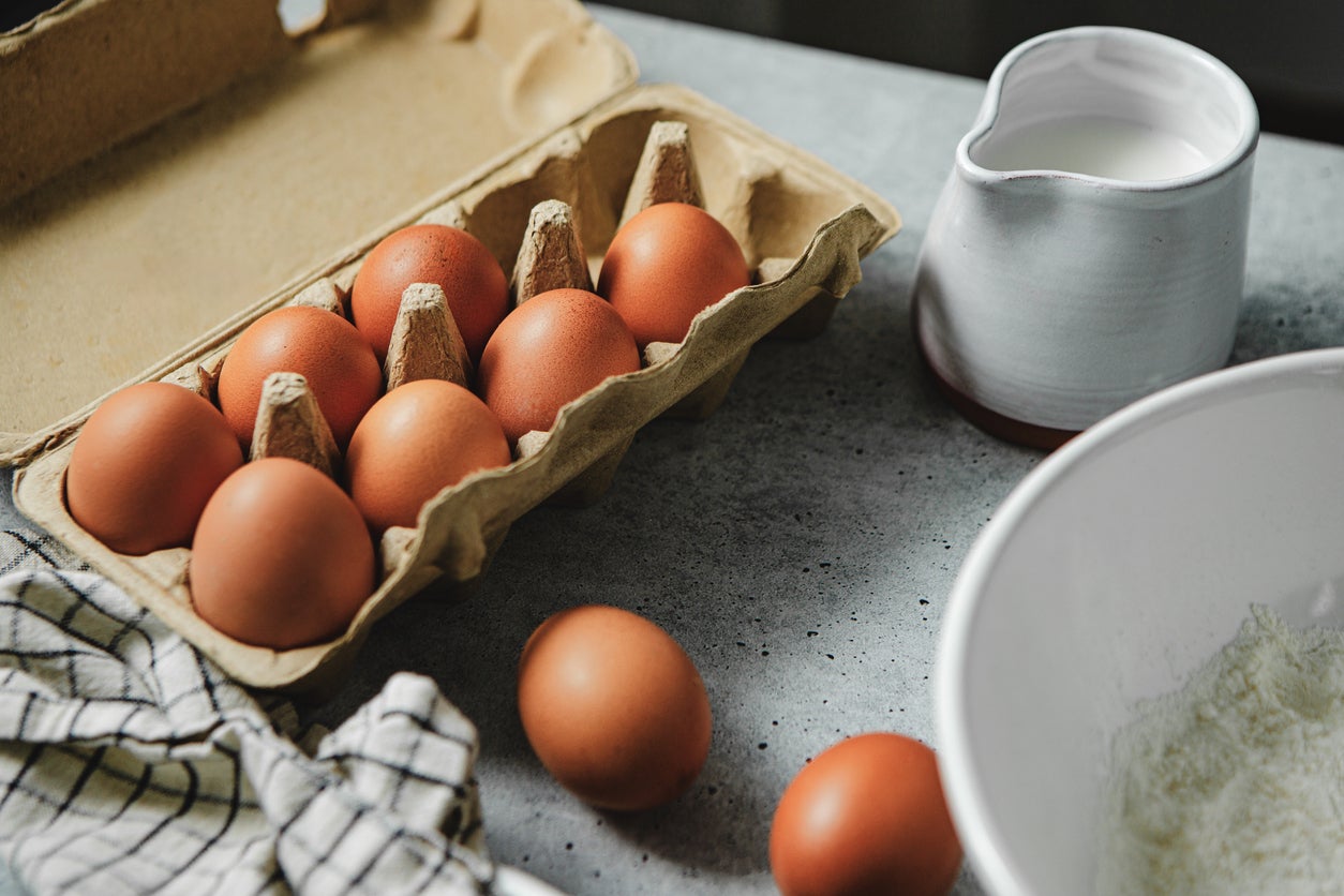 Those who ate eggs 1-6 times per week had the lowest risk of death during the study period