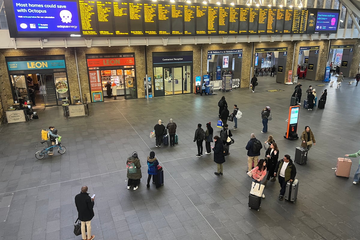 ORR Approves Limited Additional East Coast Main Line Services From 2025