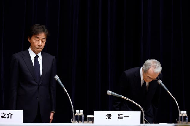 <p>Fuji TV head Koichi Minato and Fuji Media chairman Shuji Kano at a press conference in Tokyo on 27 January 2025</p>