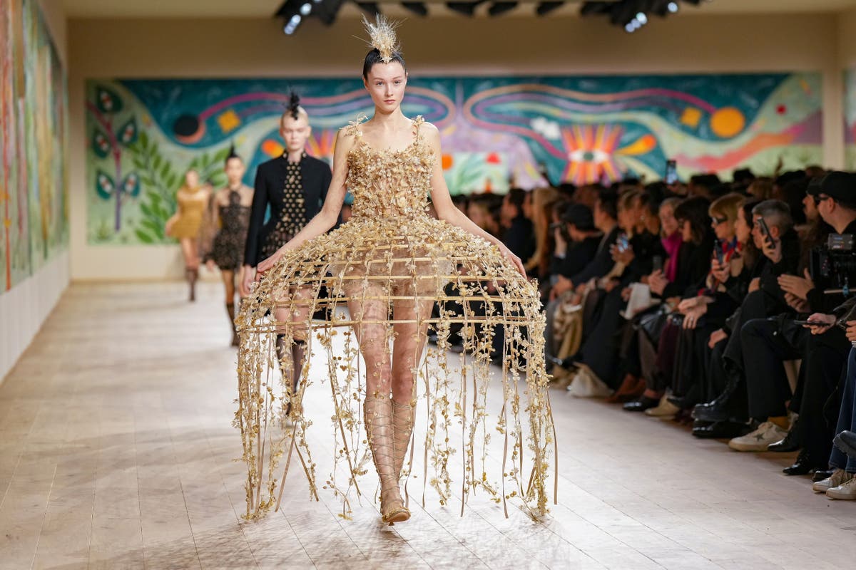 Dior Haute Couture Show Explores Fashion's Evolution