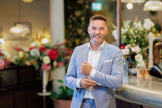 Fred Siriex (Paul Groom)