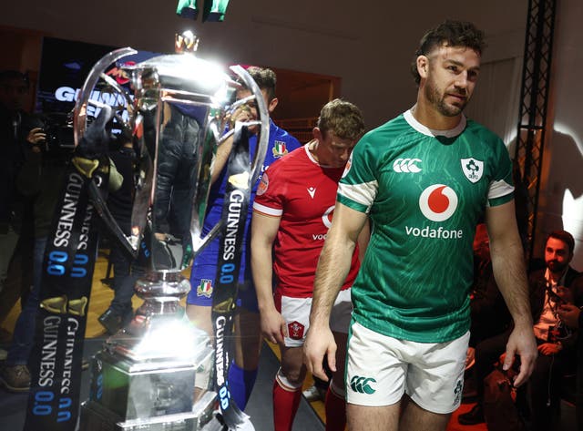 <p>Ireland are trying to win a historic third Six Nations on the spin</p>