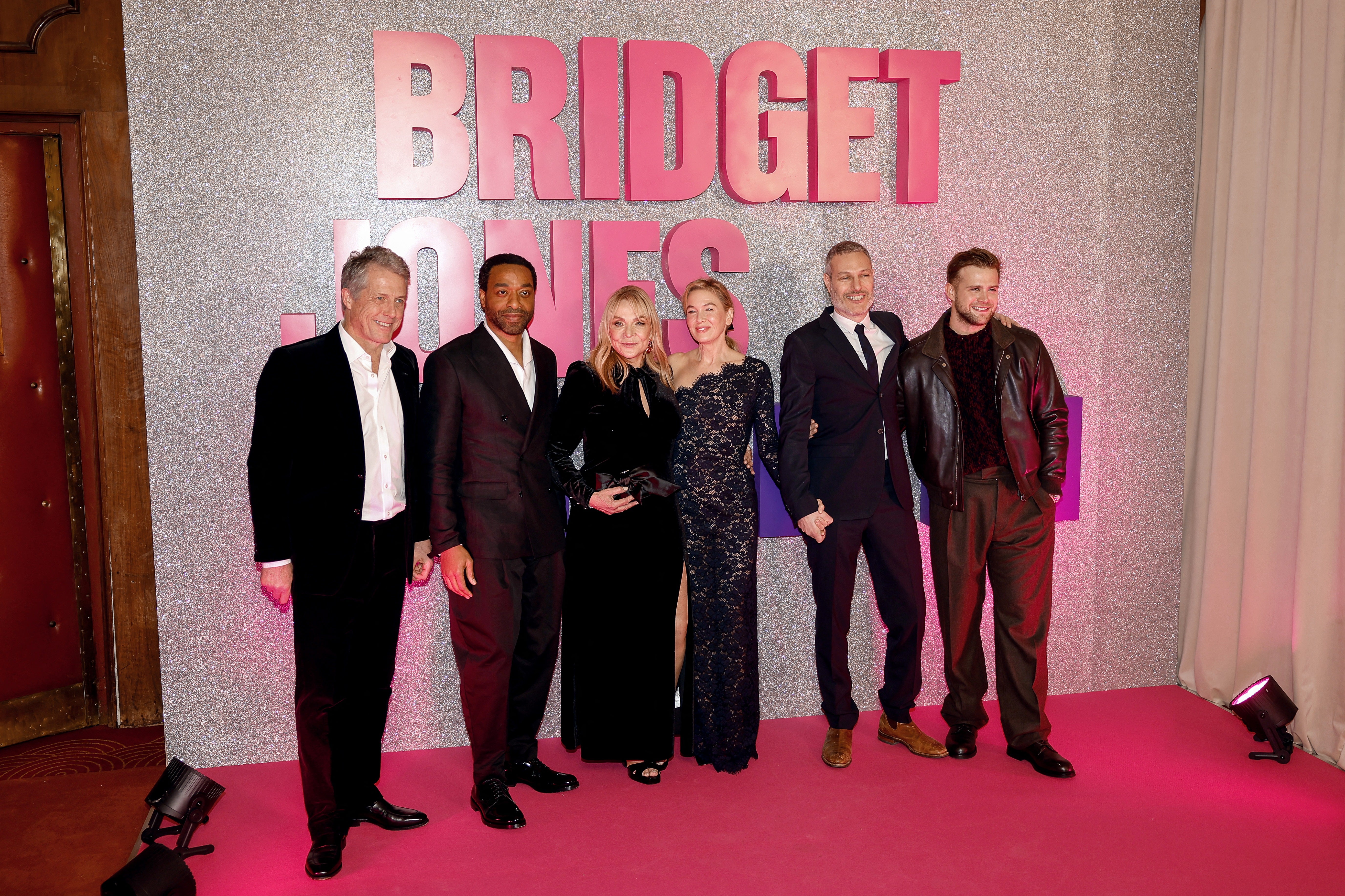 Hugh Grant, Chiwetel Ejiofor, Helen Fielding, Renee Zellweger, Michael Morris and Leo Woodall at the French premiere of Bridget Jones: crazy for the child