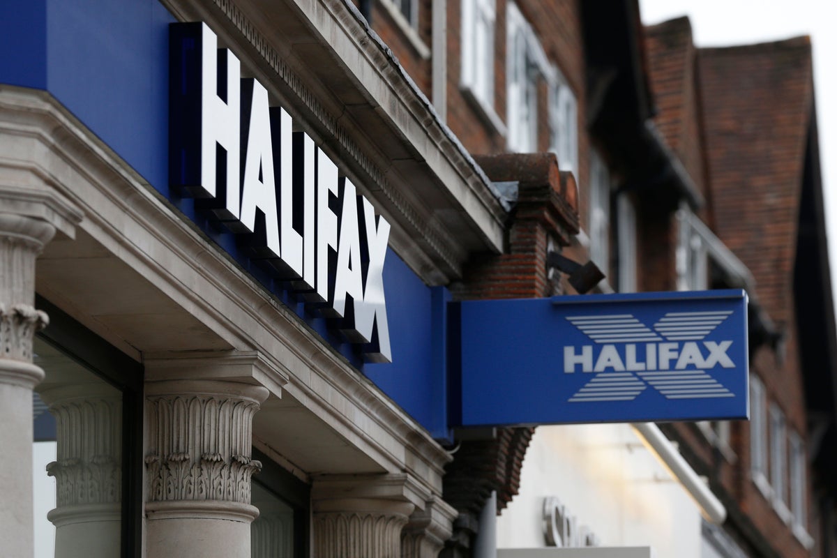 Halifax could vanish from high streets after 173 years as Lloyds mulls major shake-up – UK Times Halifax could vanish from high streets after 173 years as Lloyds mulls major shake-up – UK Times