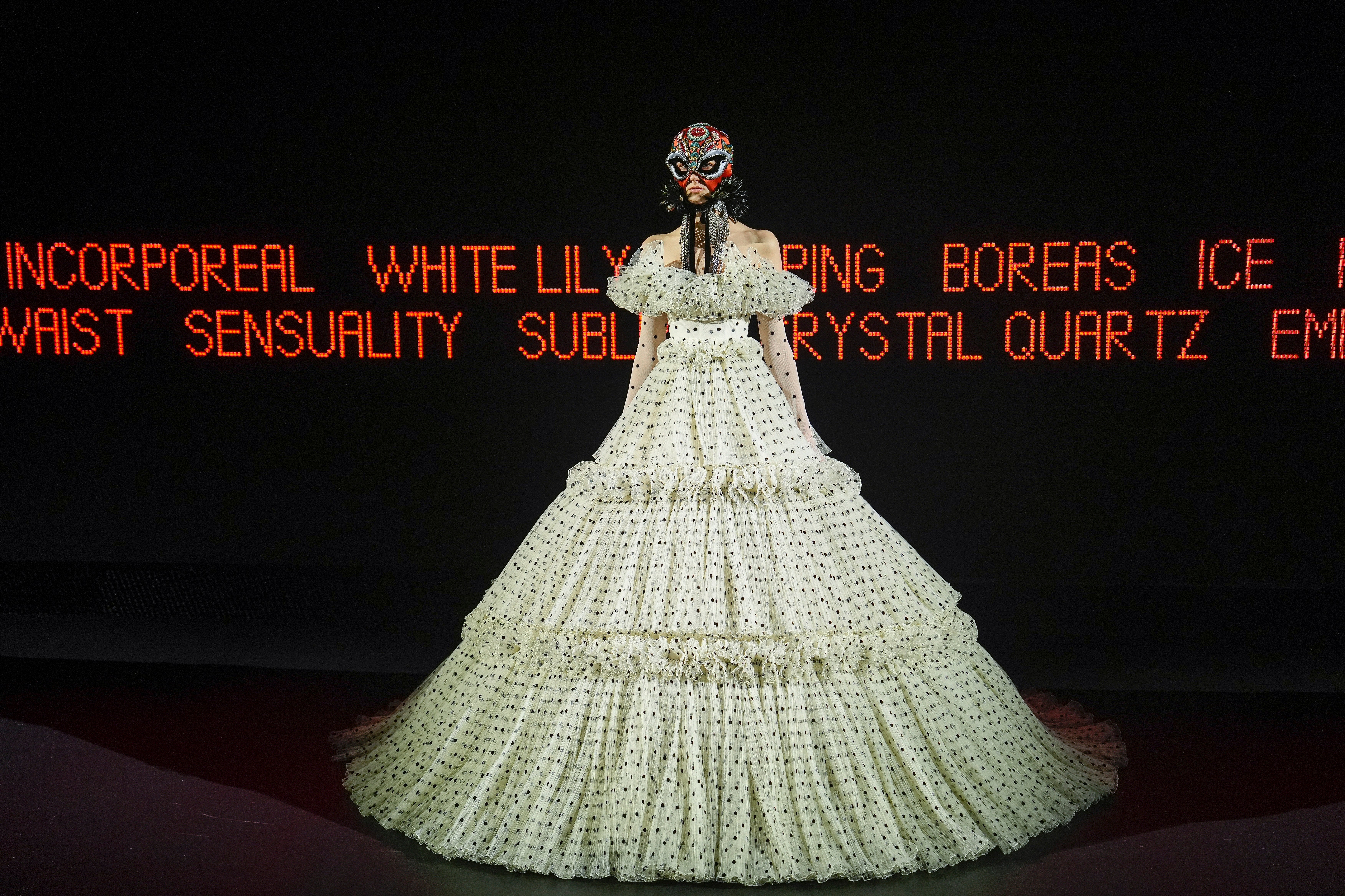 France Fashion S/S 25 Valentino