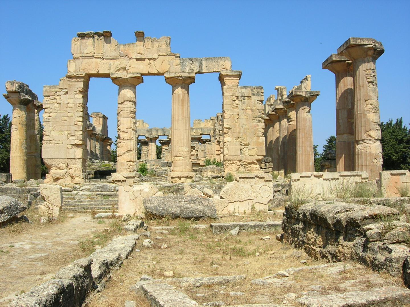 <p>Temple of Zeus, Cyrene, Libya</p>