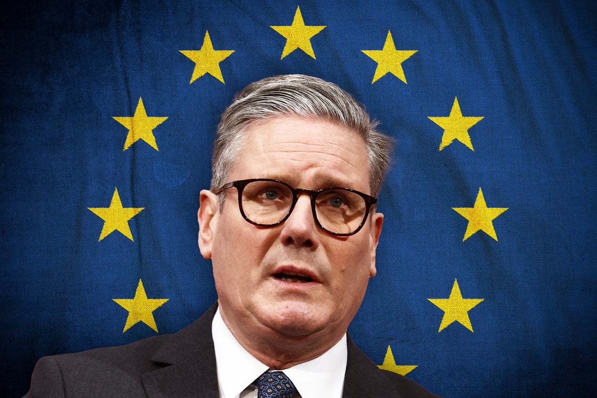 Starmer accused of having head in the sand over cost of Brexit Starmer accused of having head in the sand over cost of Brexit