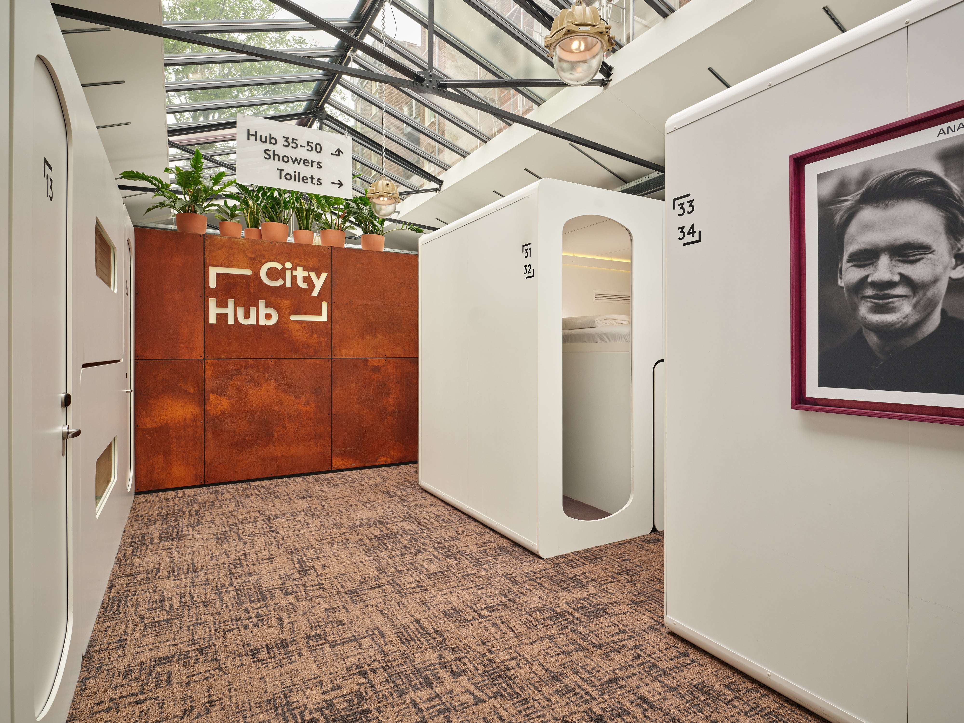 CityHub can provide you with a sleeping pod experience