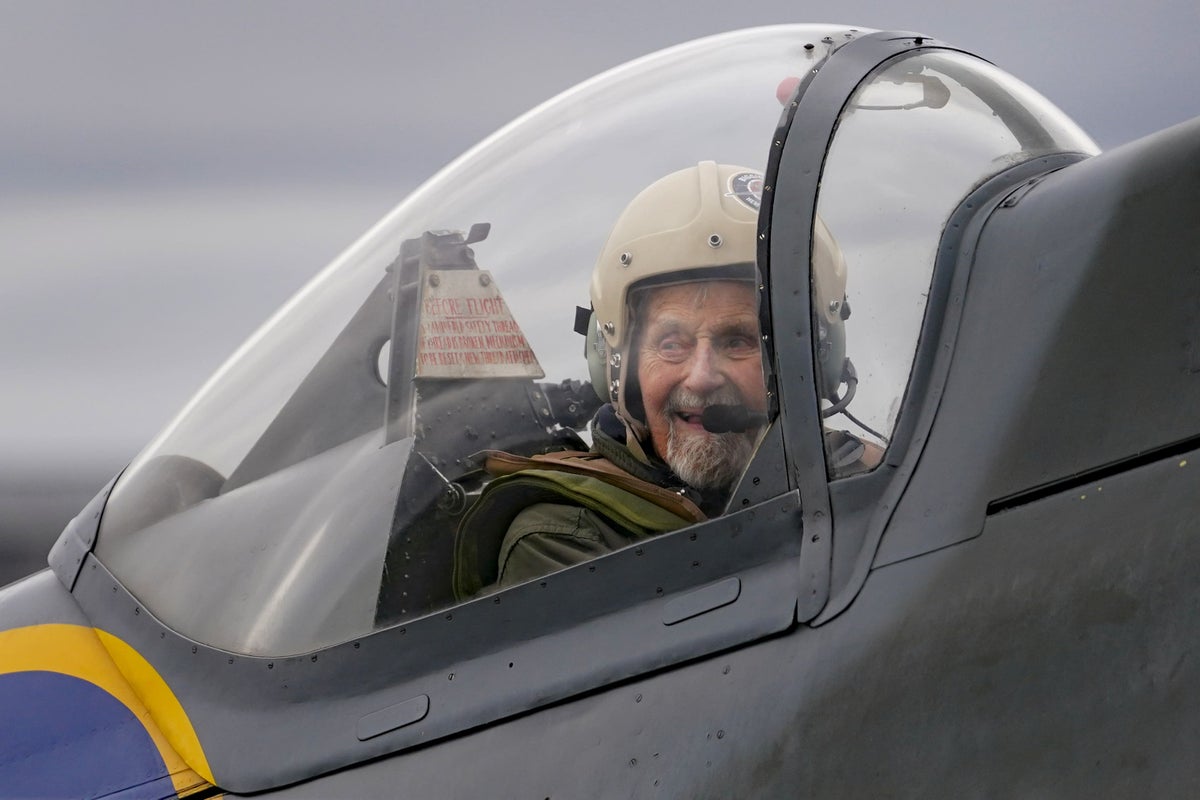 Former RAF pilot dies ‘having lavished 103 years of love into the world ...