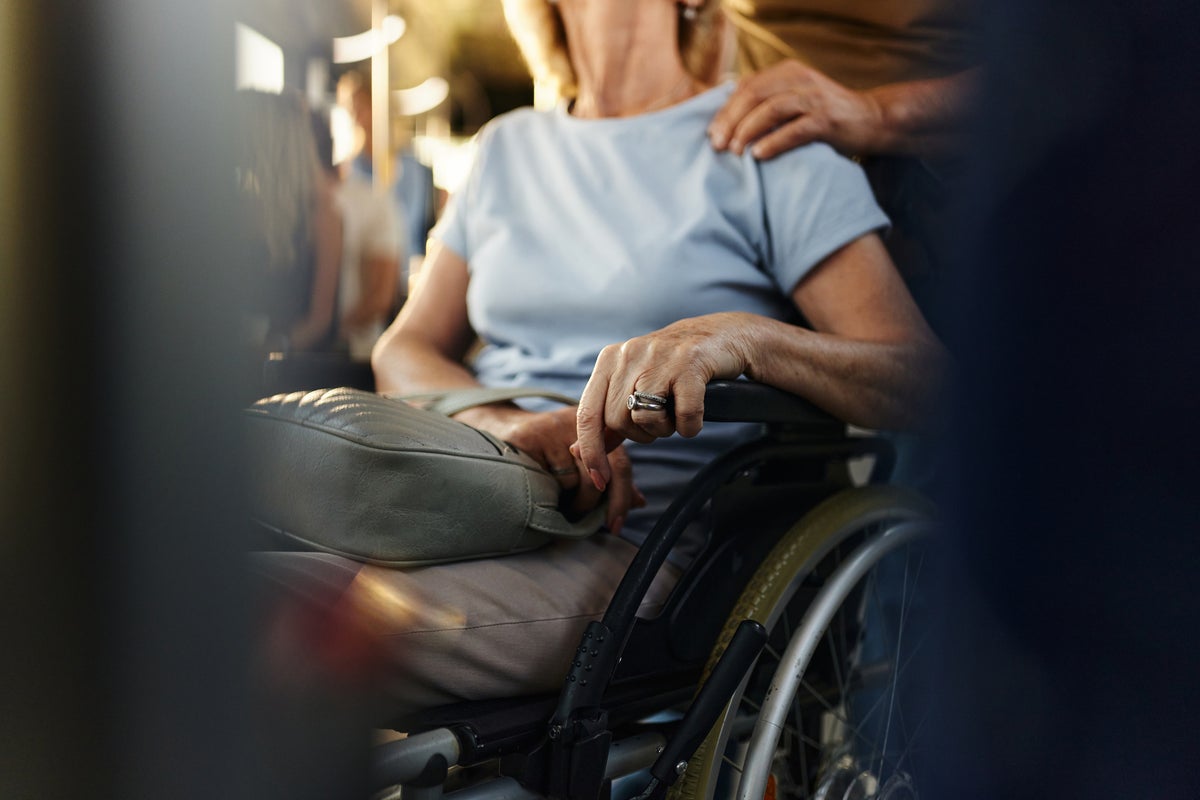 Disabled Britons suffering 'unacceptable treatment' at hands of DWP Disabled Britons suffering 'unacceptable treatment' at hands of DWP