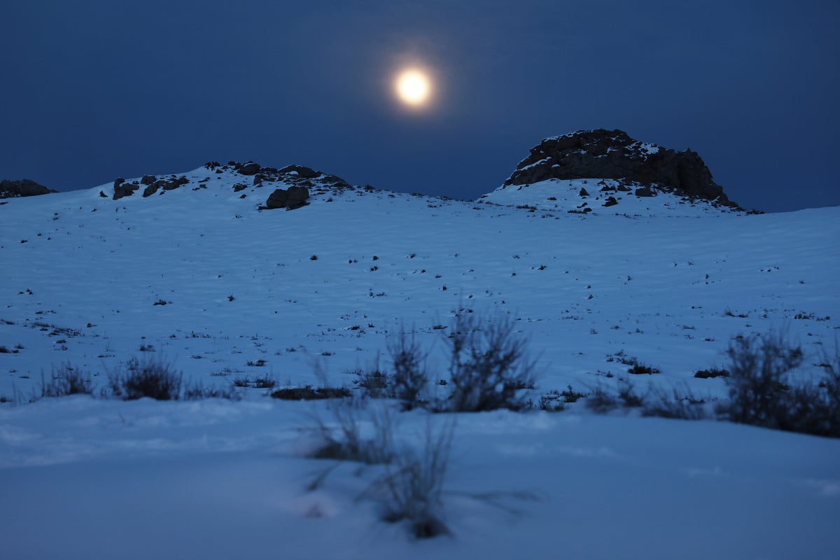 The full snow moon will illuminate skies twice in February. Here’s when to catch it The full snow moon will illuminate skies twice in February. Here’s when to catch it