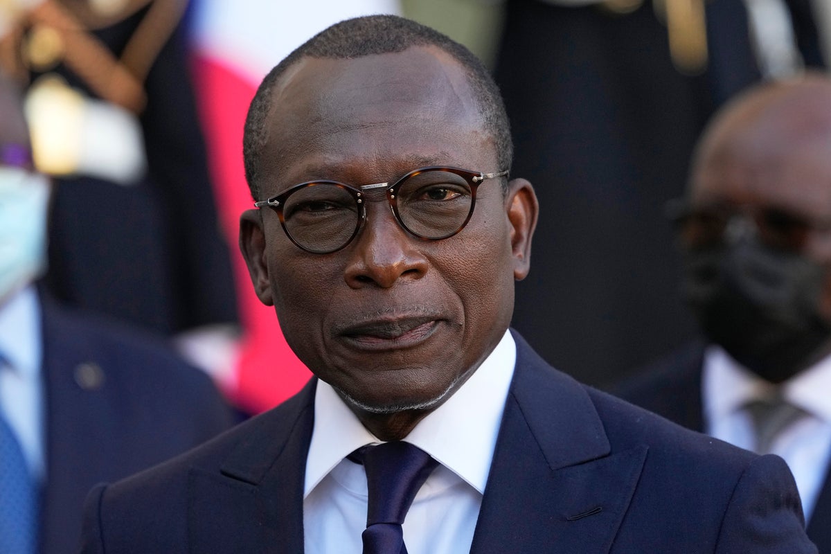 Benin says situation ‘under control’ after apparent coup attempt – UK Times