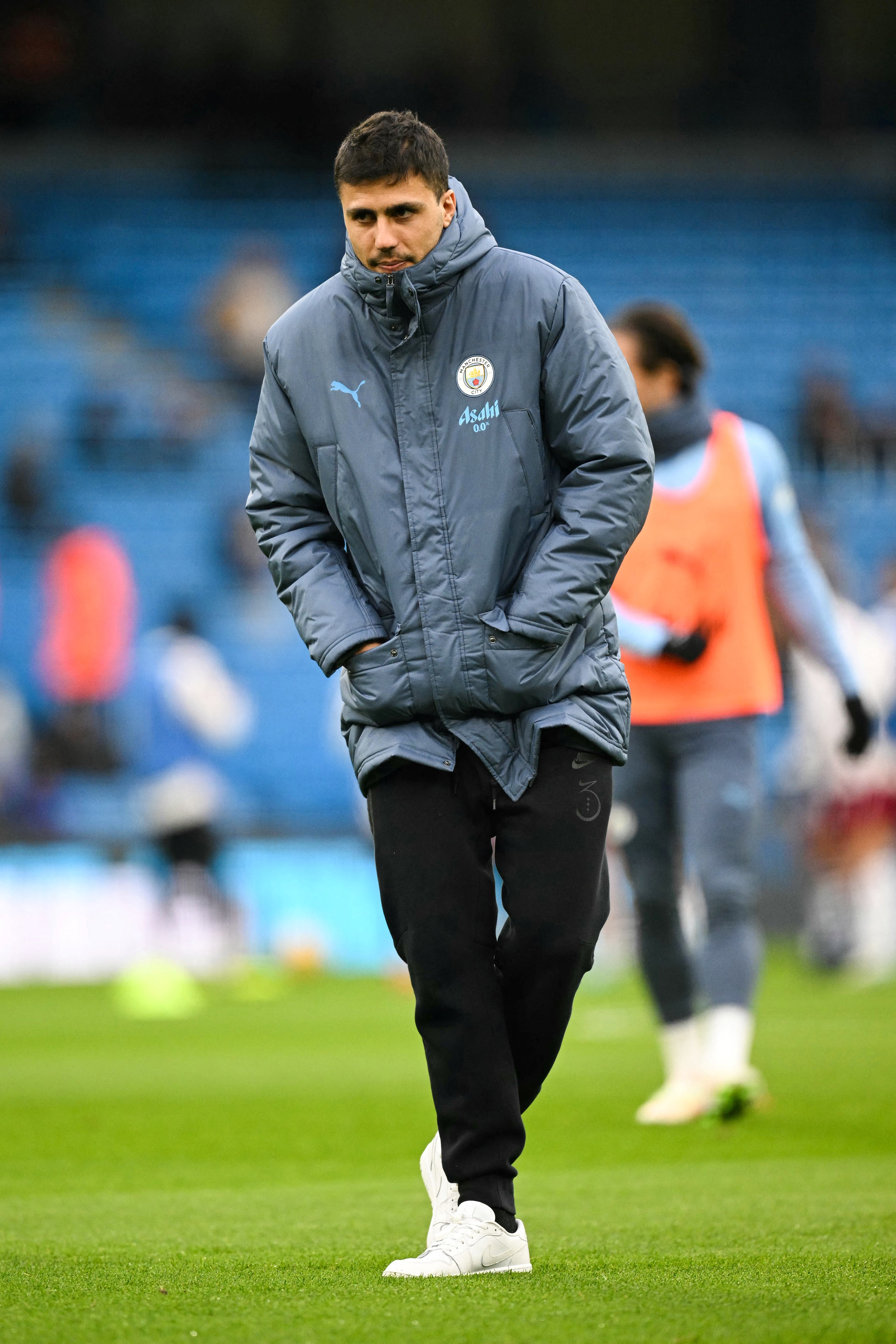 Rodri takes in the Man City warm-up before facing West Ham earlier this month